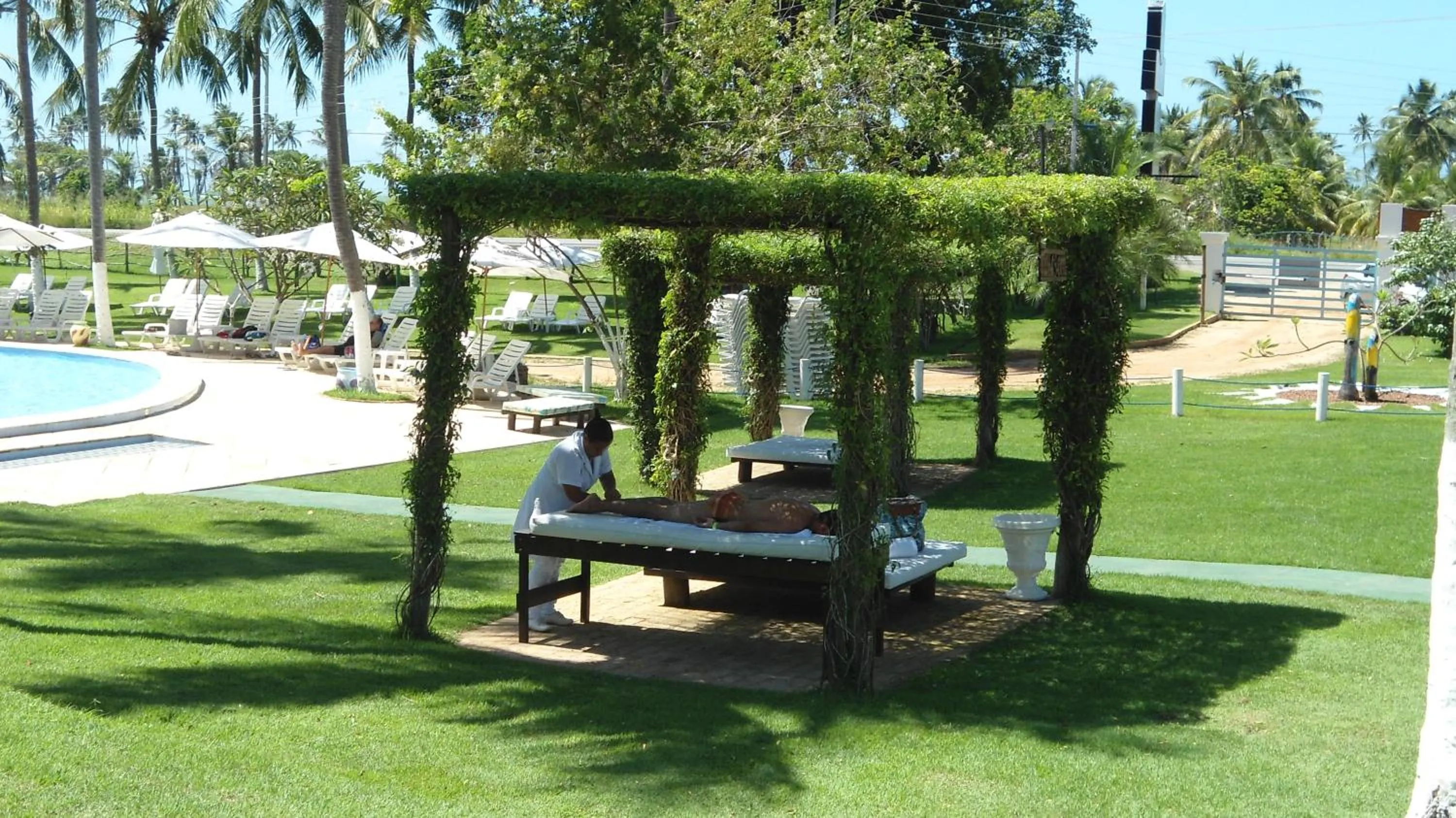 Massage in Fazenda Fiore Resort