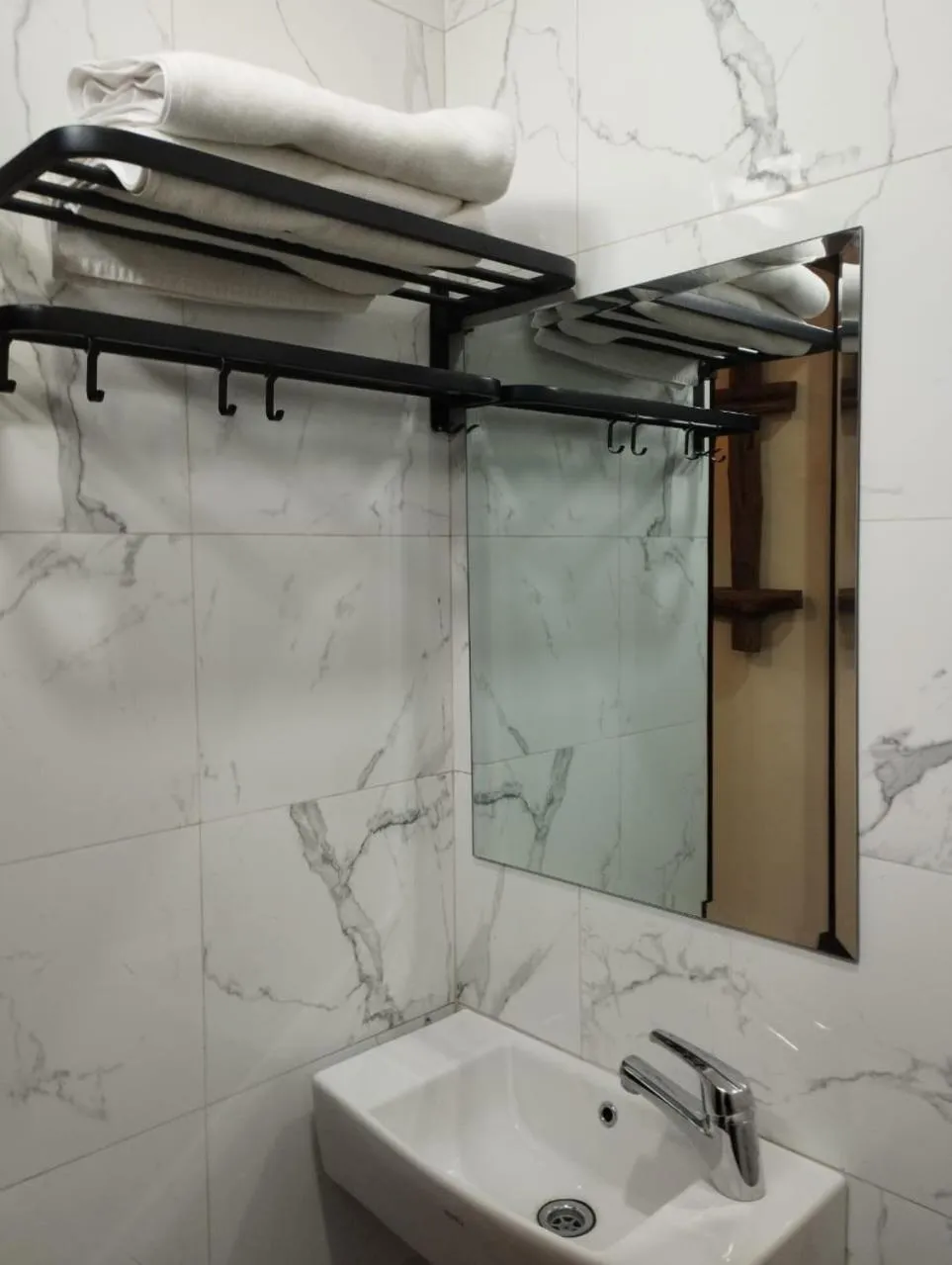 Bathroom in Musafir Guest House Syariah