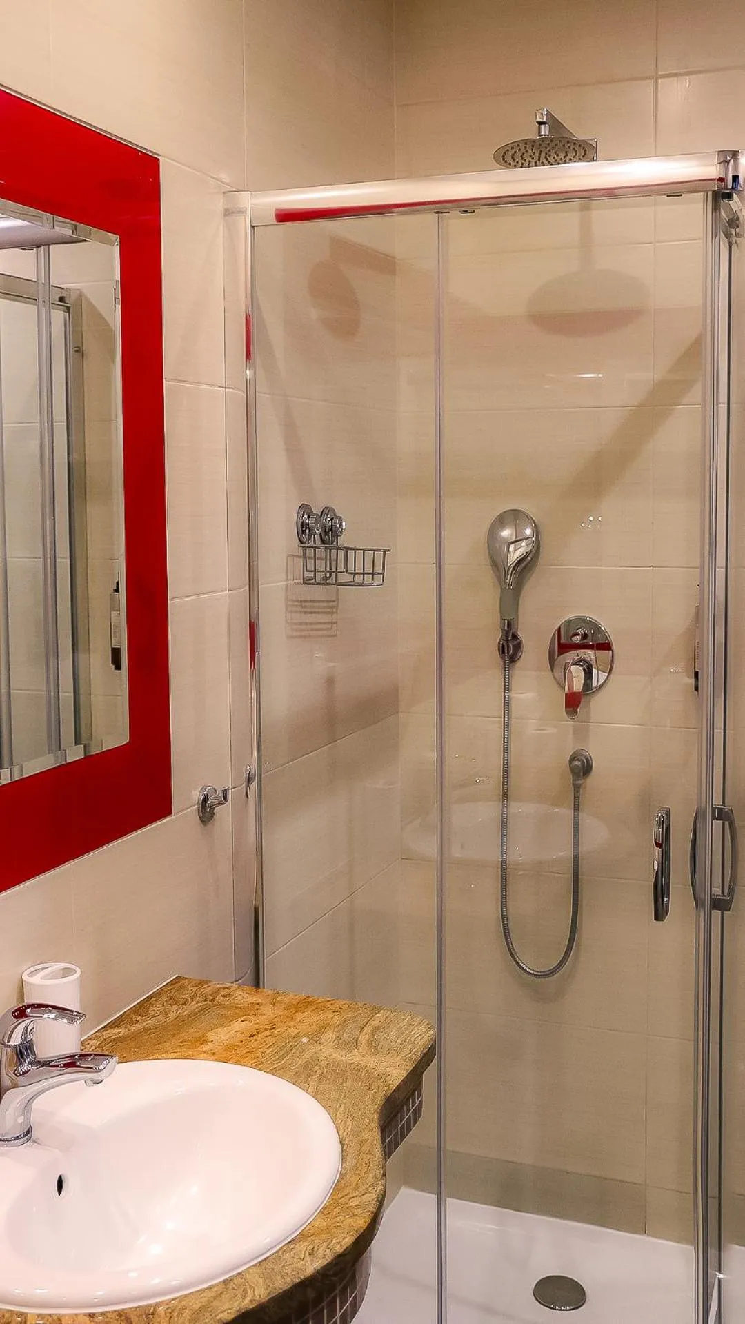 Bathroom in Pokoje De Luxe Figaro