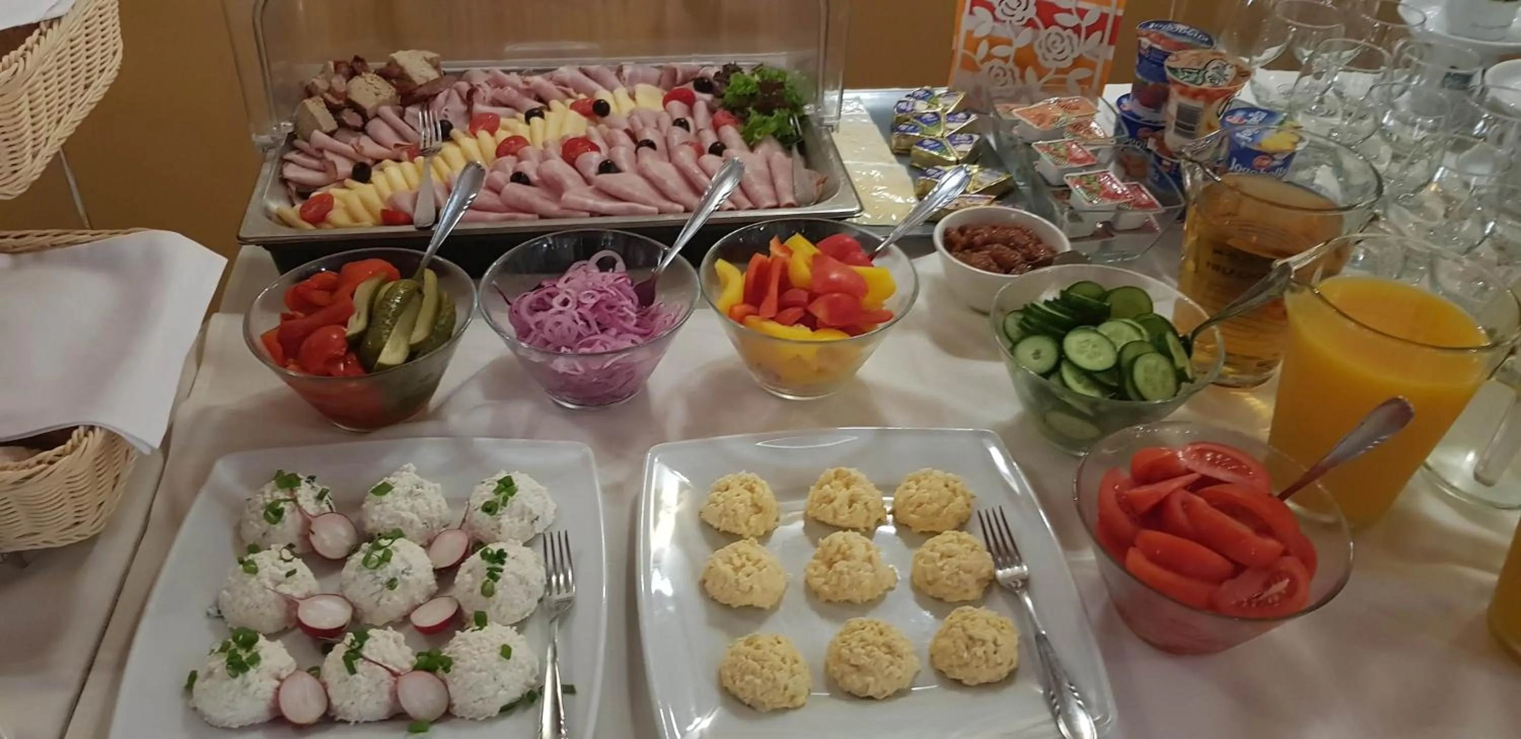 Food and drinks in Pokoje De Luxe Figaro