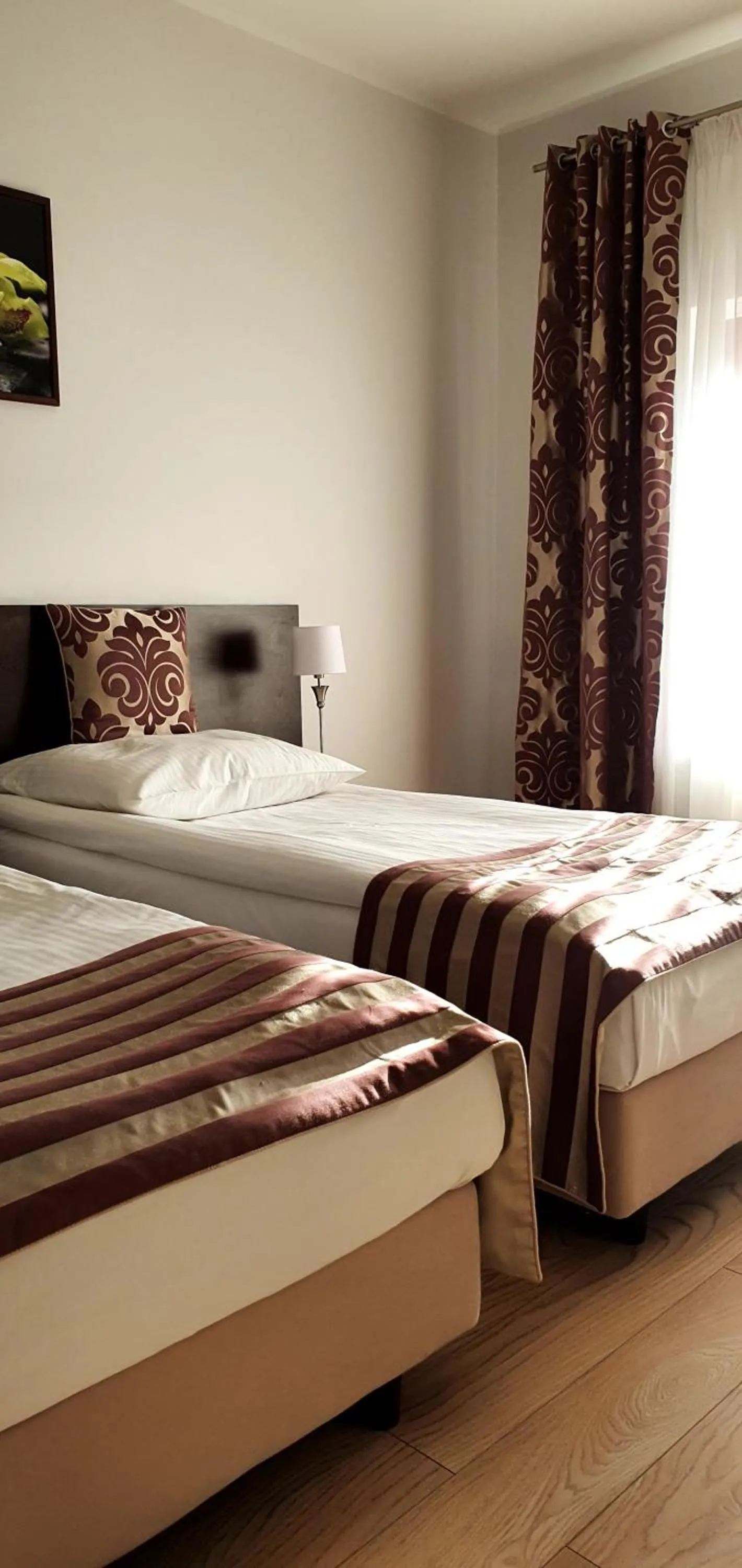 Bed in Pokoje De Luxe Figaro