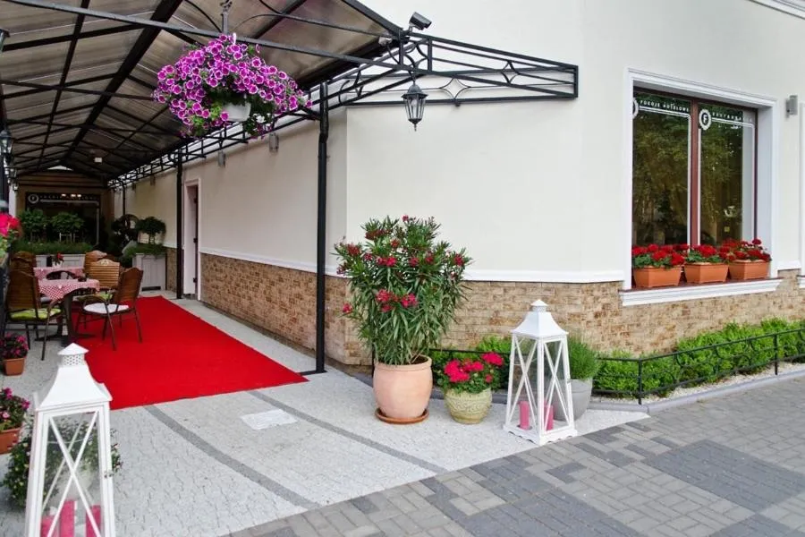 Patio in Pokoje De Luxe Figaro