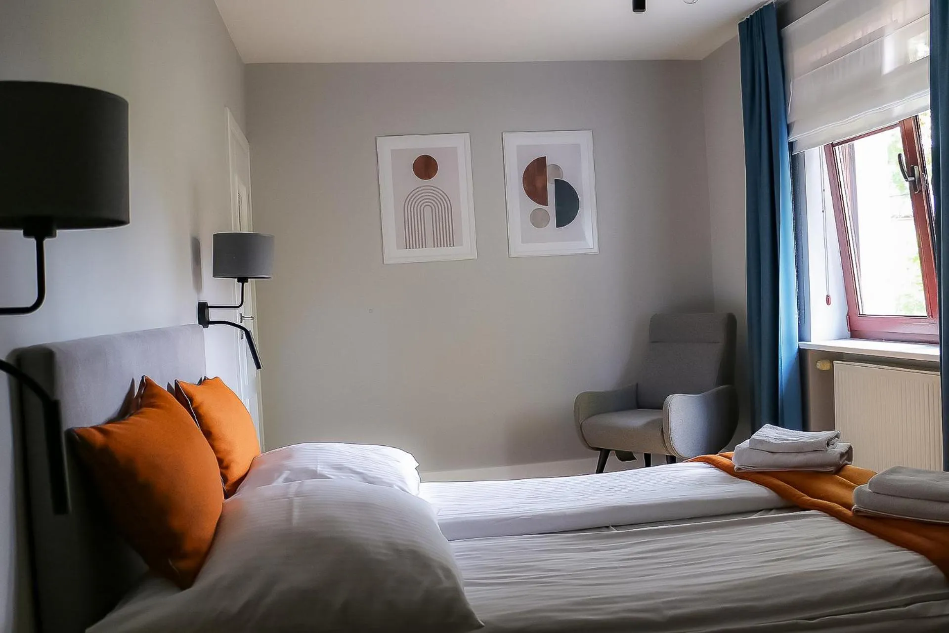 Photo of the whole room, Bed in Pokoje De Luxe Figaro