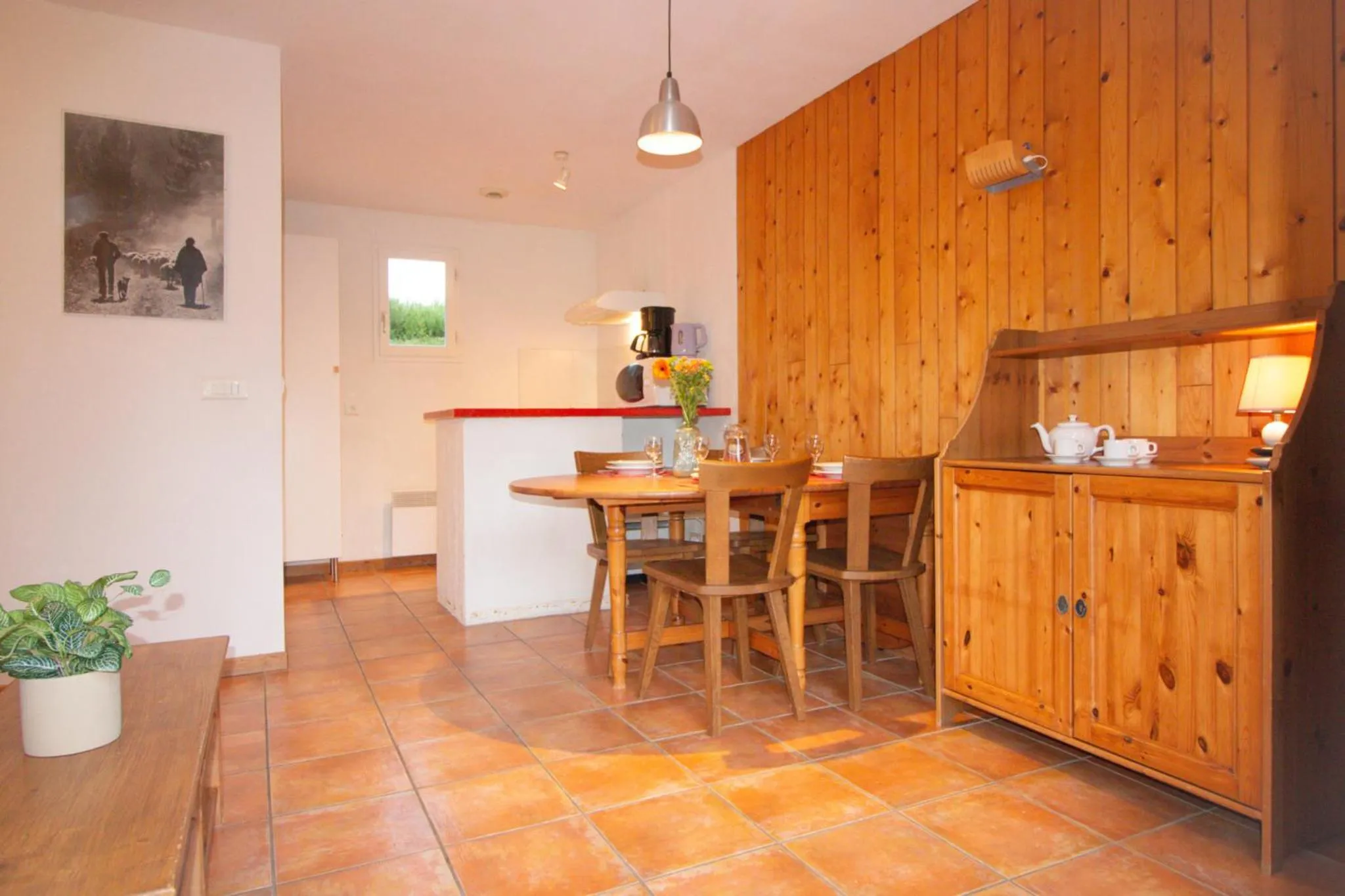Kitchen or kitchenette in Garden & City Bagnères-de-Bigorre - Domaine de Ramonjuan