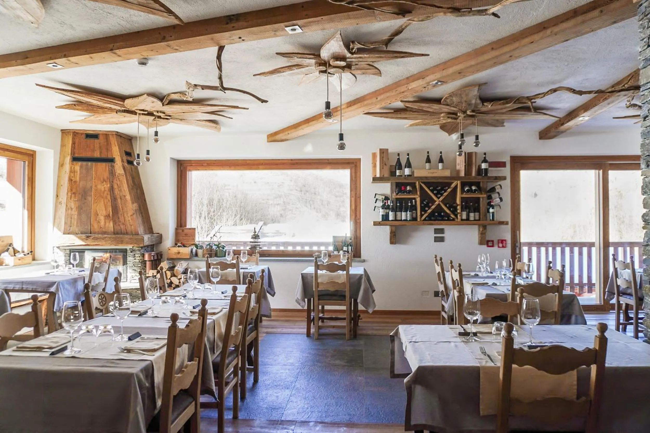 Restaurant/places to eat in Hotel Edelweiss