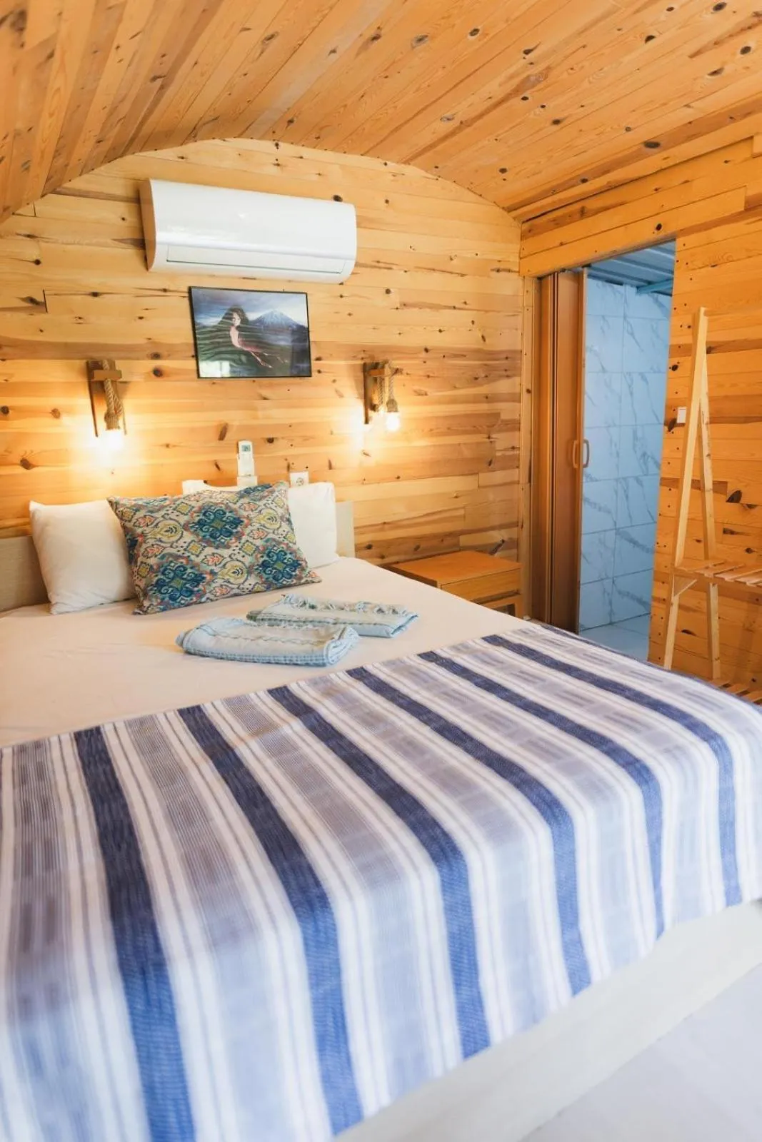 Bed in Turkuaz Bungalows