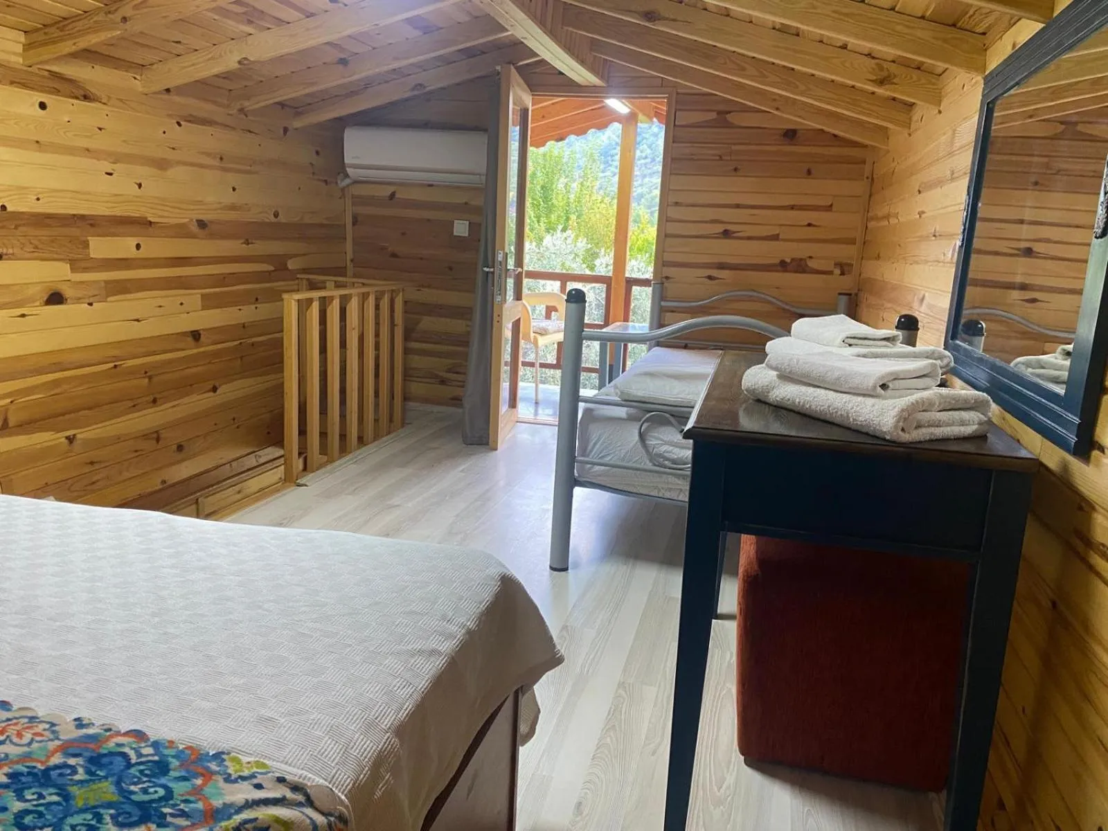 Bed in Turkuaz Bungalows