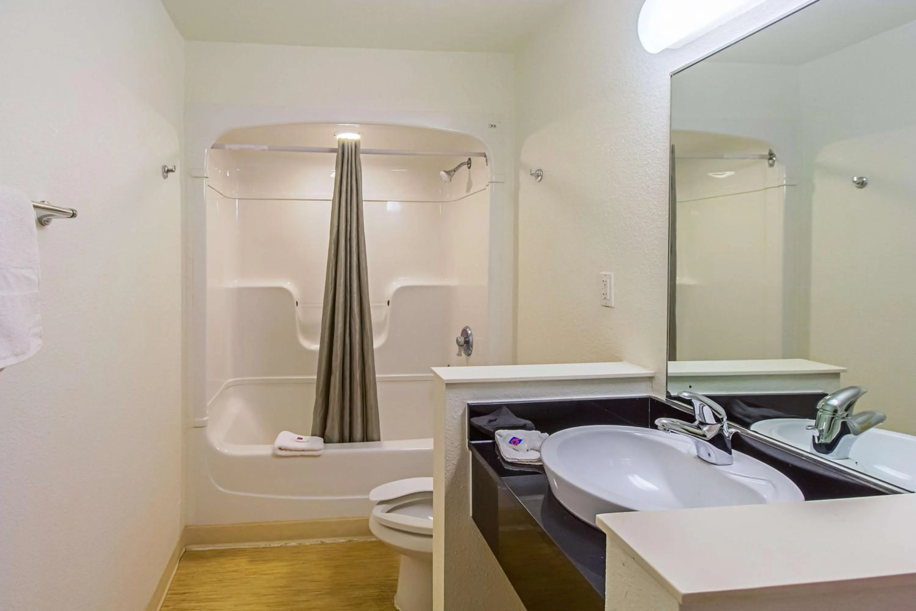 Shower in Ocean Inn South Padre Island