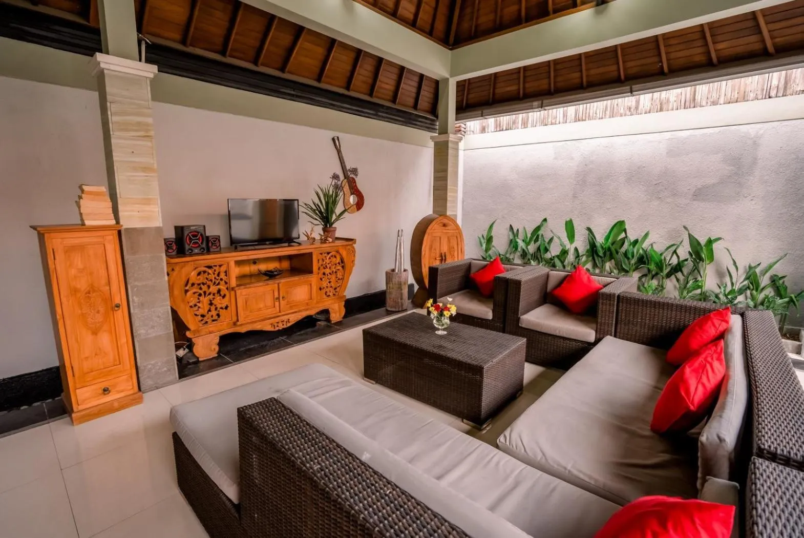 Area and facilities in Taman Bali Villas Dewi Sri