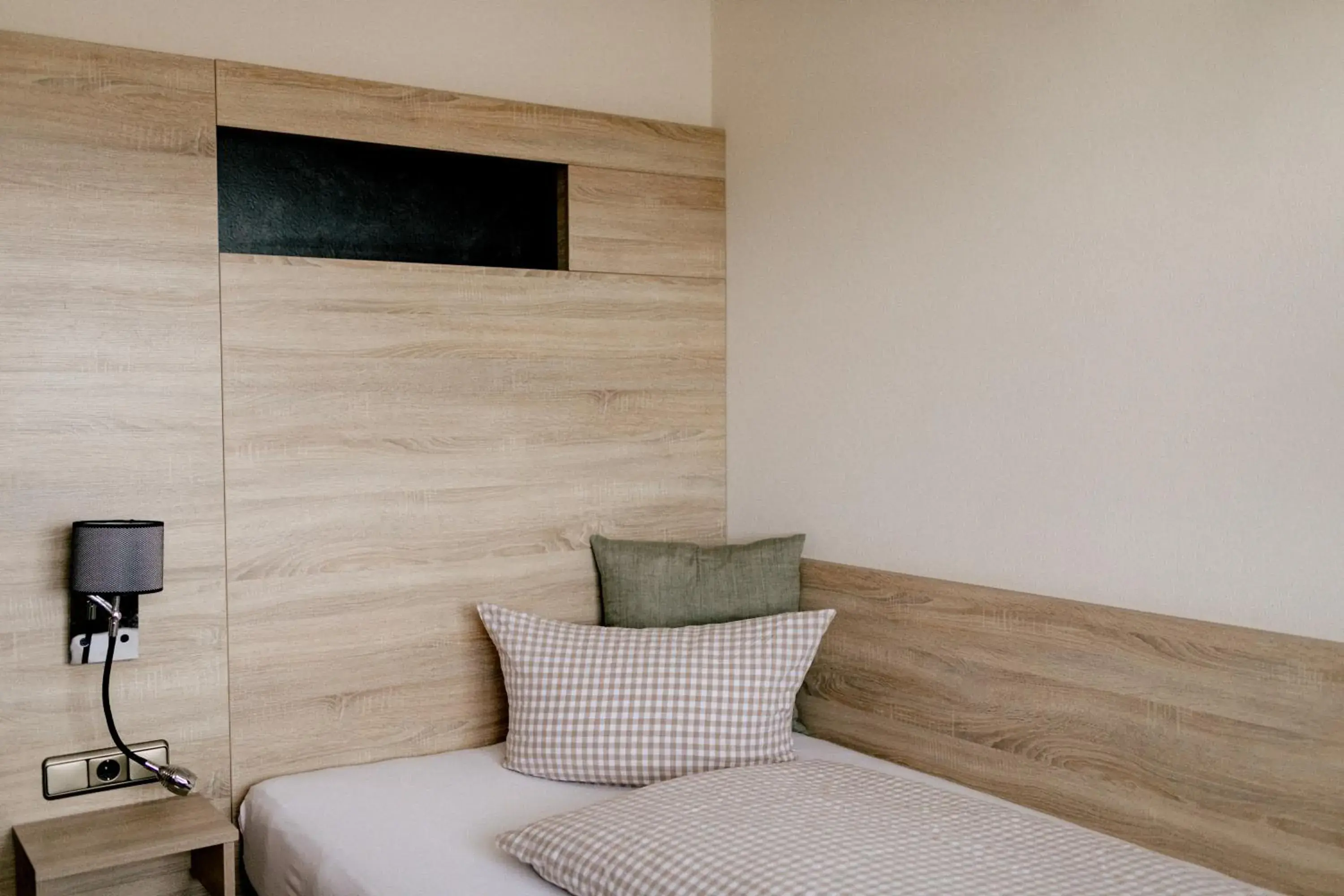 Large Single Room in Hotel Vogtareuther-Hof Large Single Room in Hotel Vogtareuther-Hof