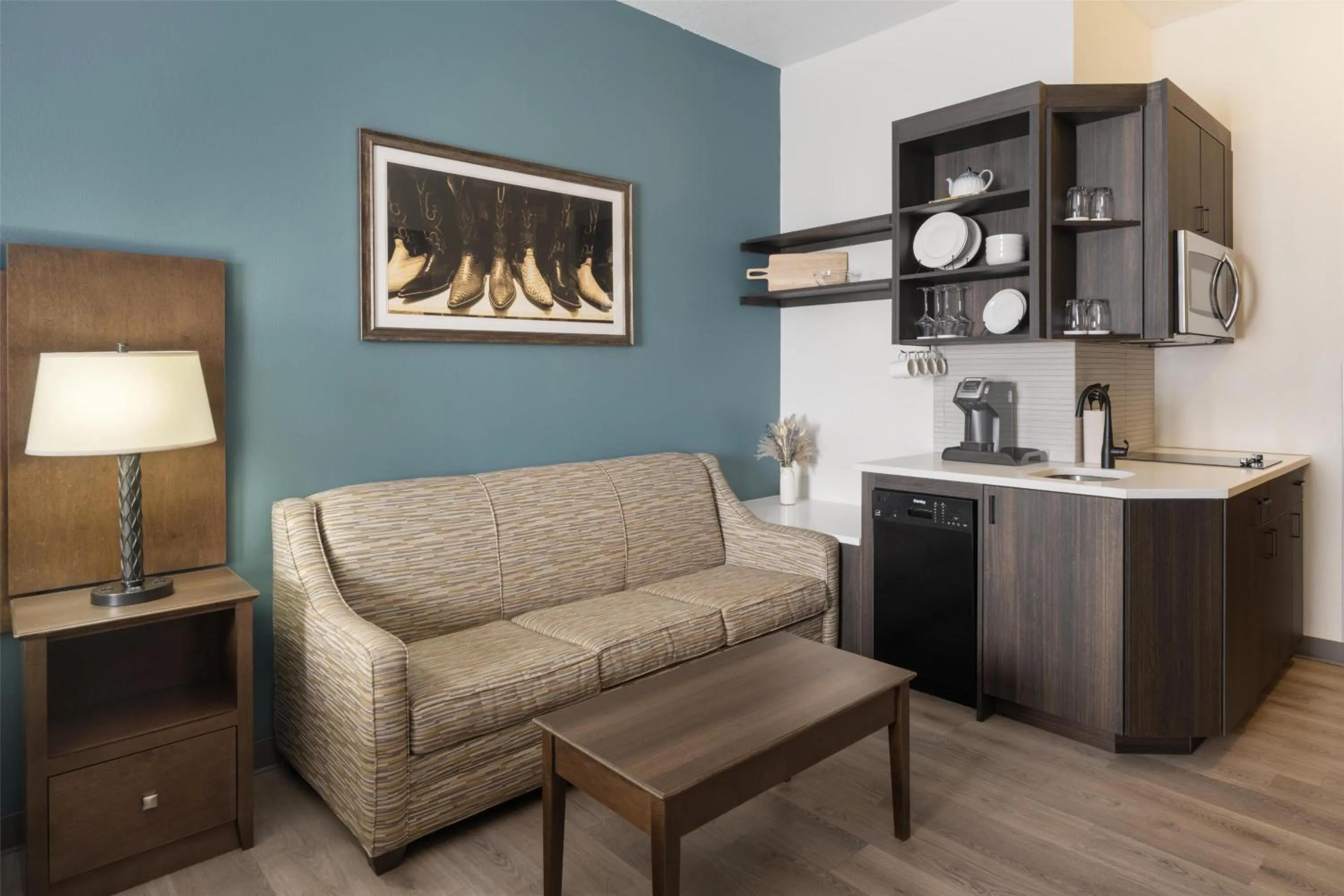 Bedroom in Best Western Plus Frontier Inn