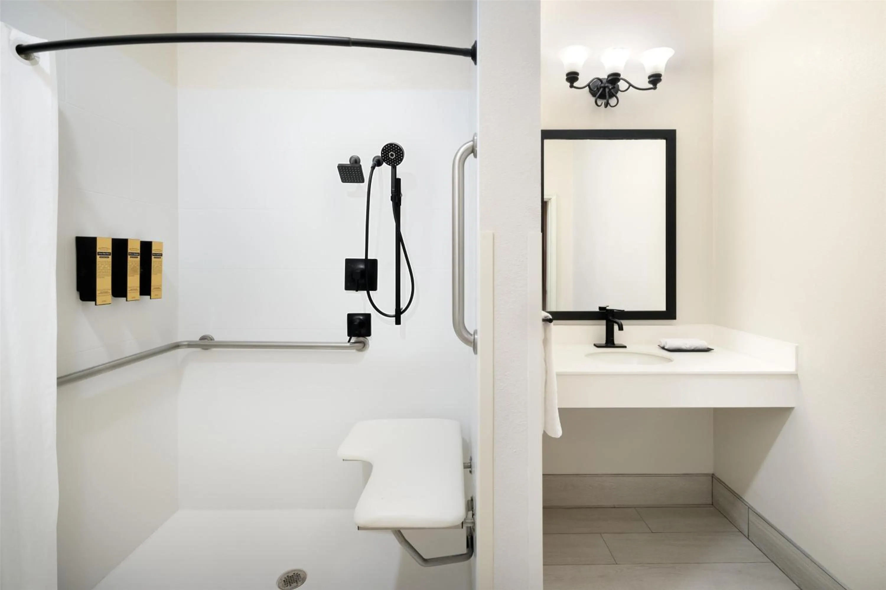 Bathroom in Best Western Plus Frontier Inn