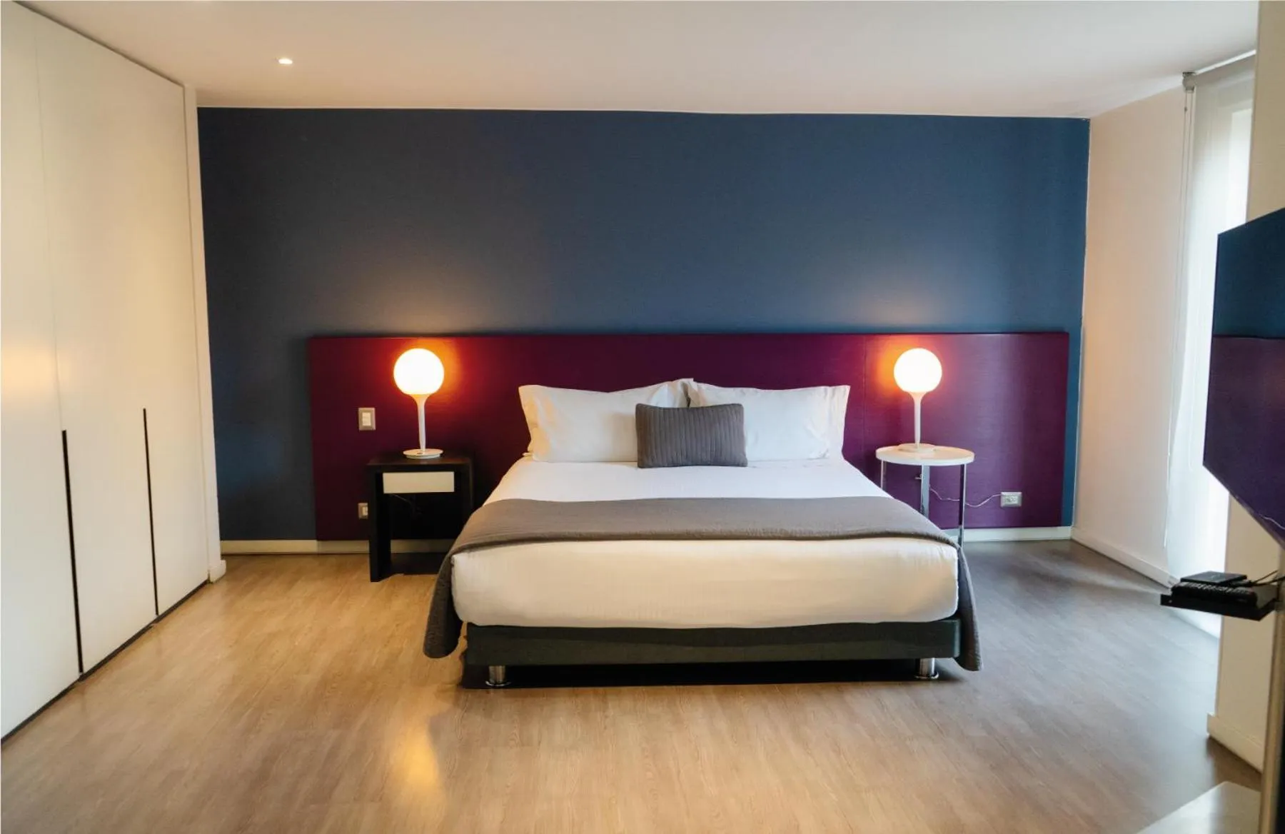 Bedroom, Bed in Central Apartamentos Bogotá