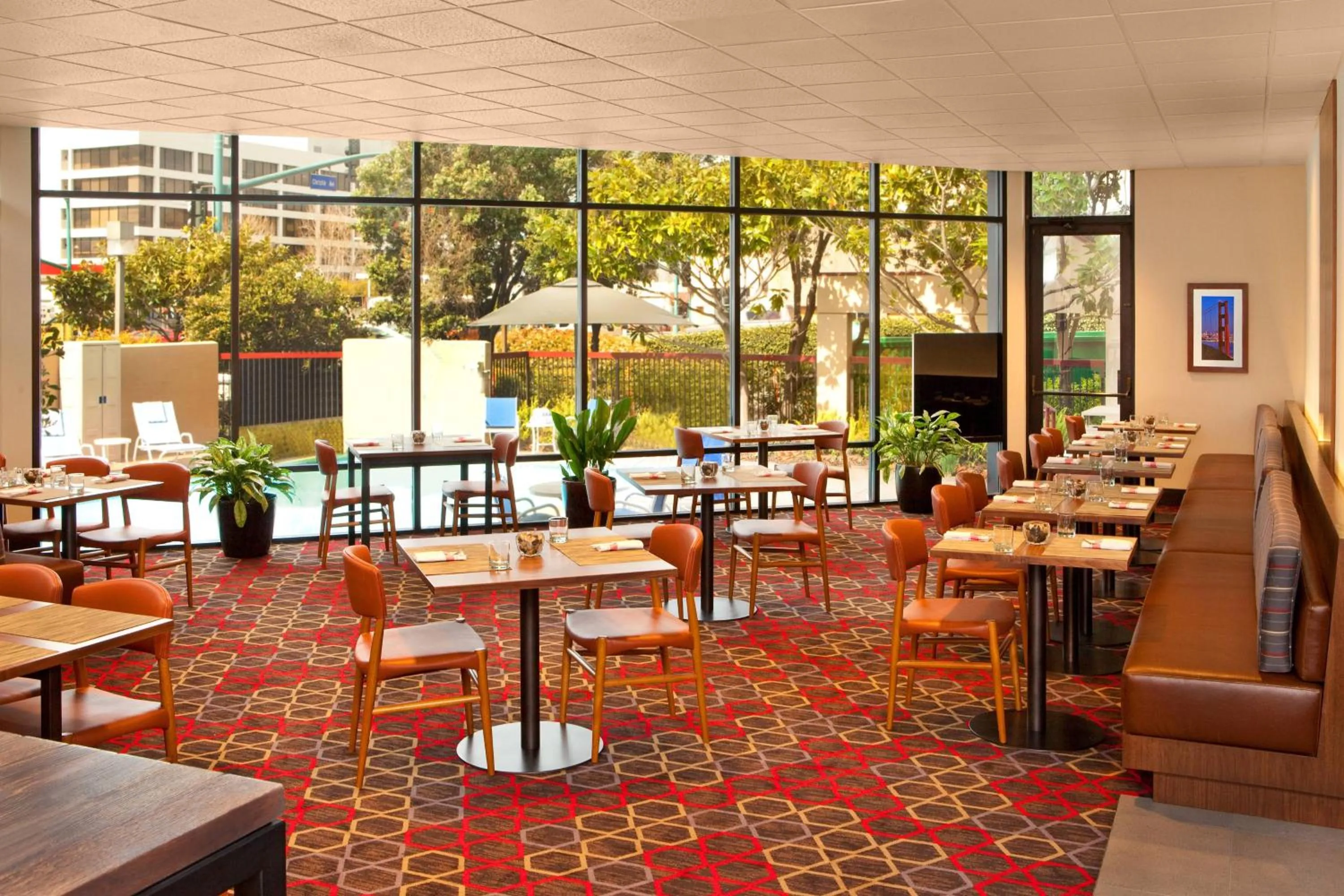 Restaurant/places to eat in Four Points by Sheraton - San Francisco Bay Bridge