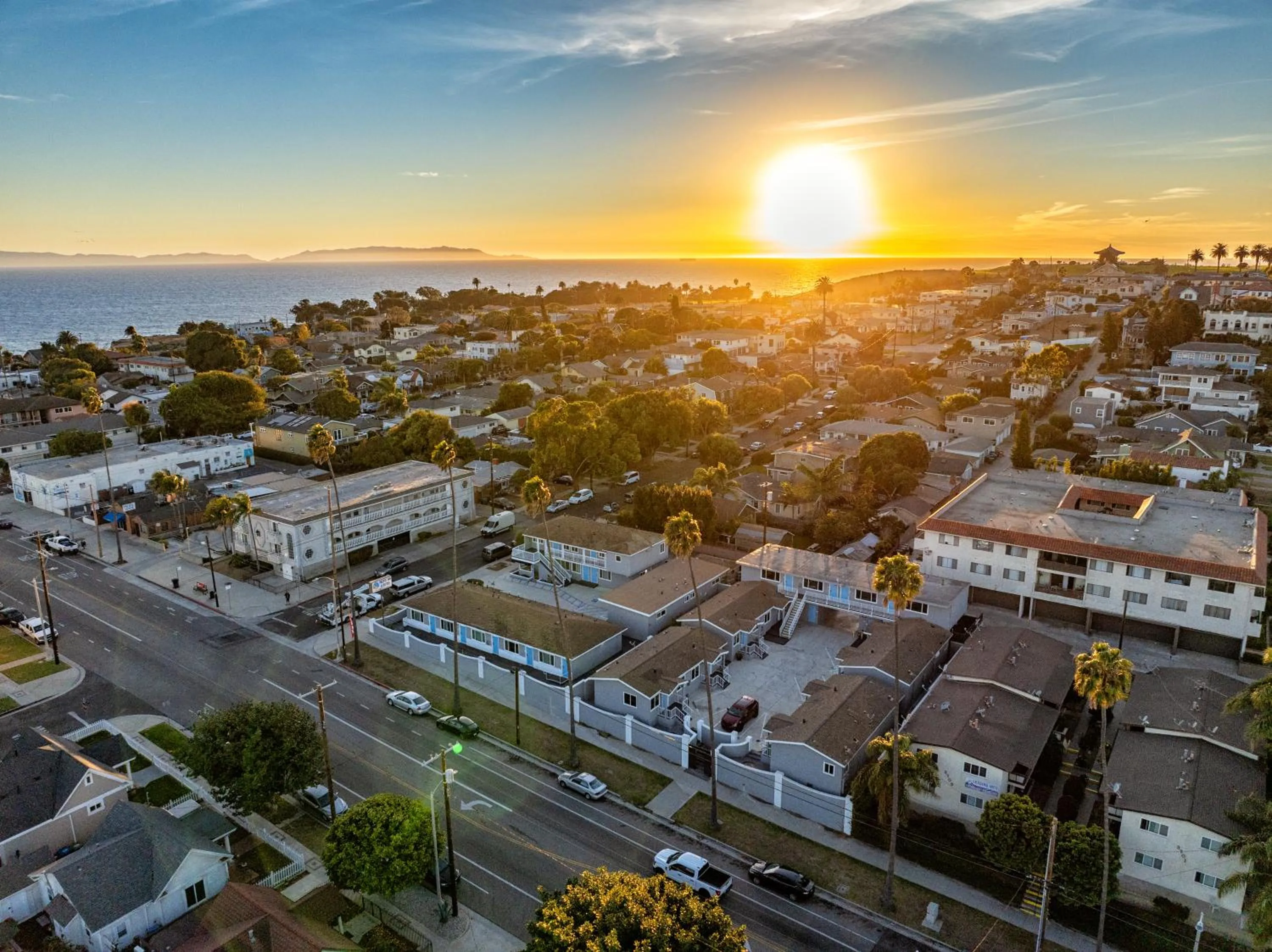 Sunset in Pacific Inn and Suites