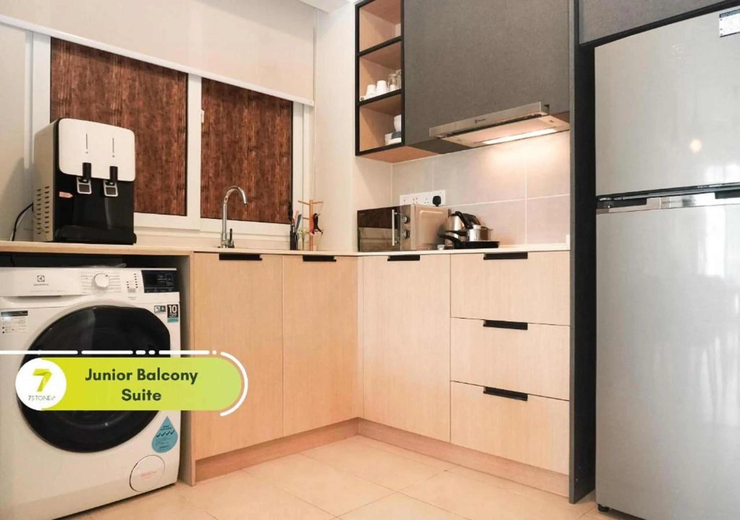 Kitchen or kitchenette in 7Stonez Suites Windmill Genting Highlands