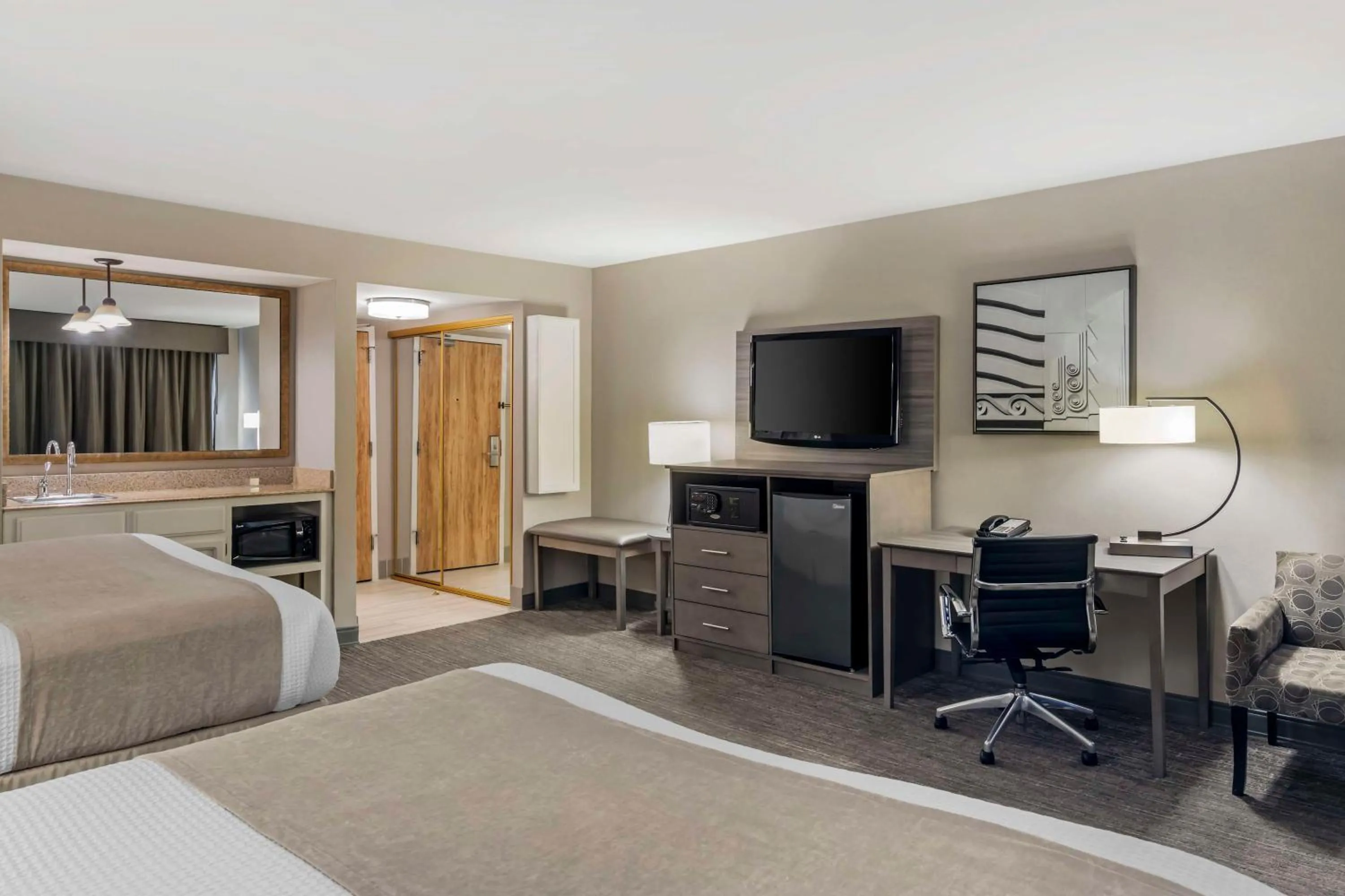 Bedroom, Bed in Best Western Plus Executive Inn Rowland Height City of Industry