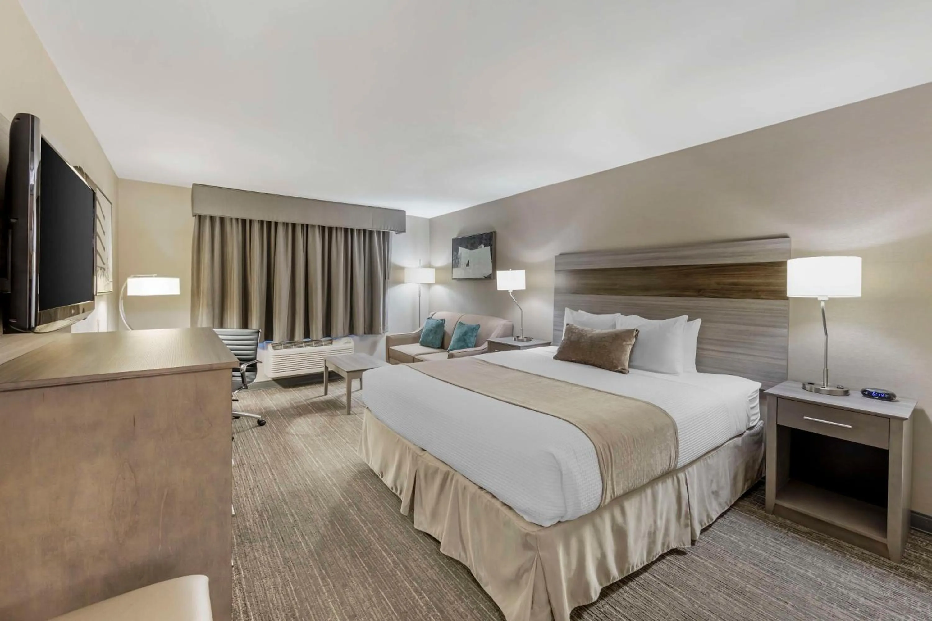 Bedroom, Bed in Best Western Plus Executive Inn Rowland Height City of Industry