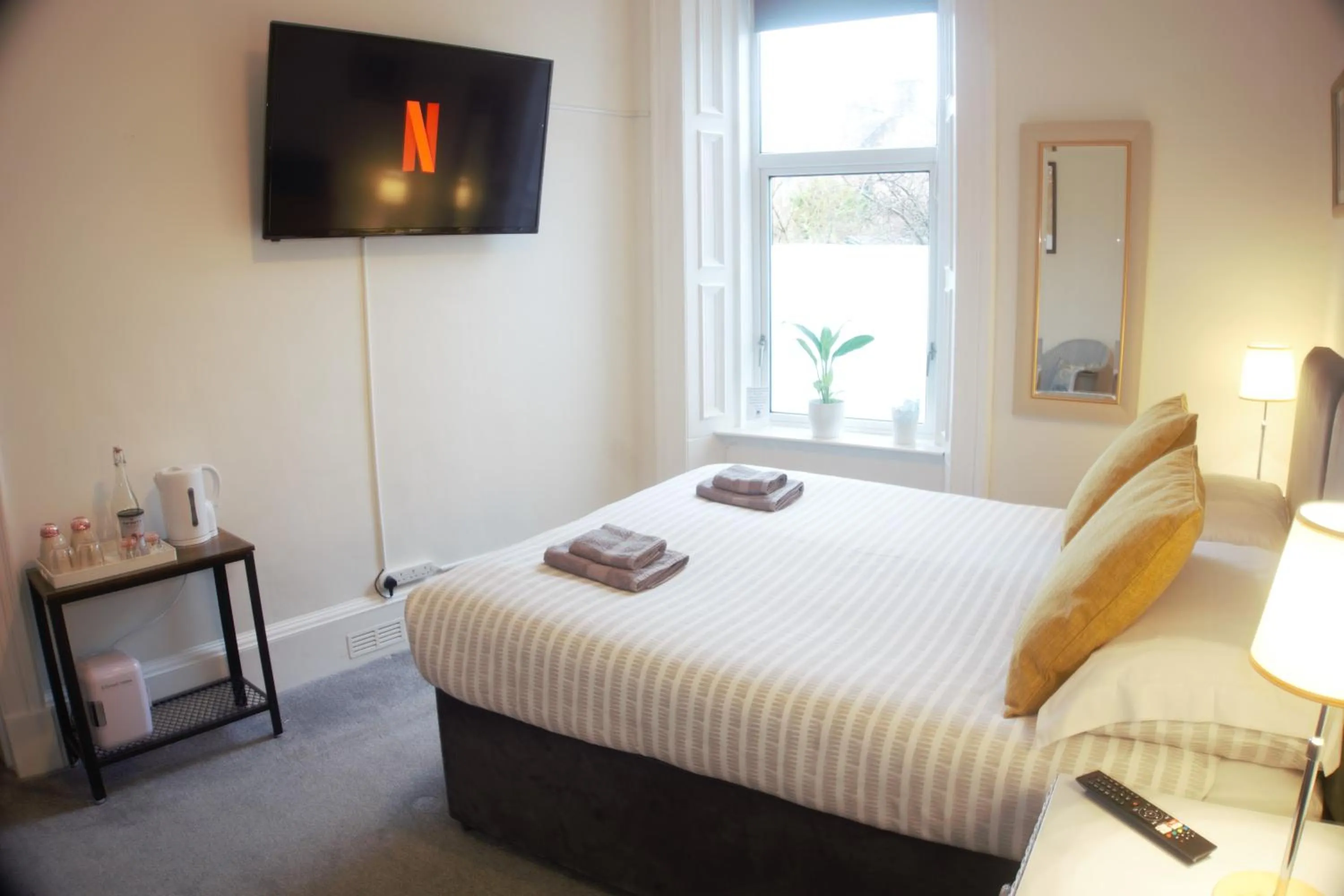 Bed in Barns Serviced Accommodation