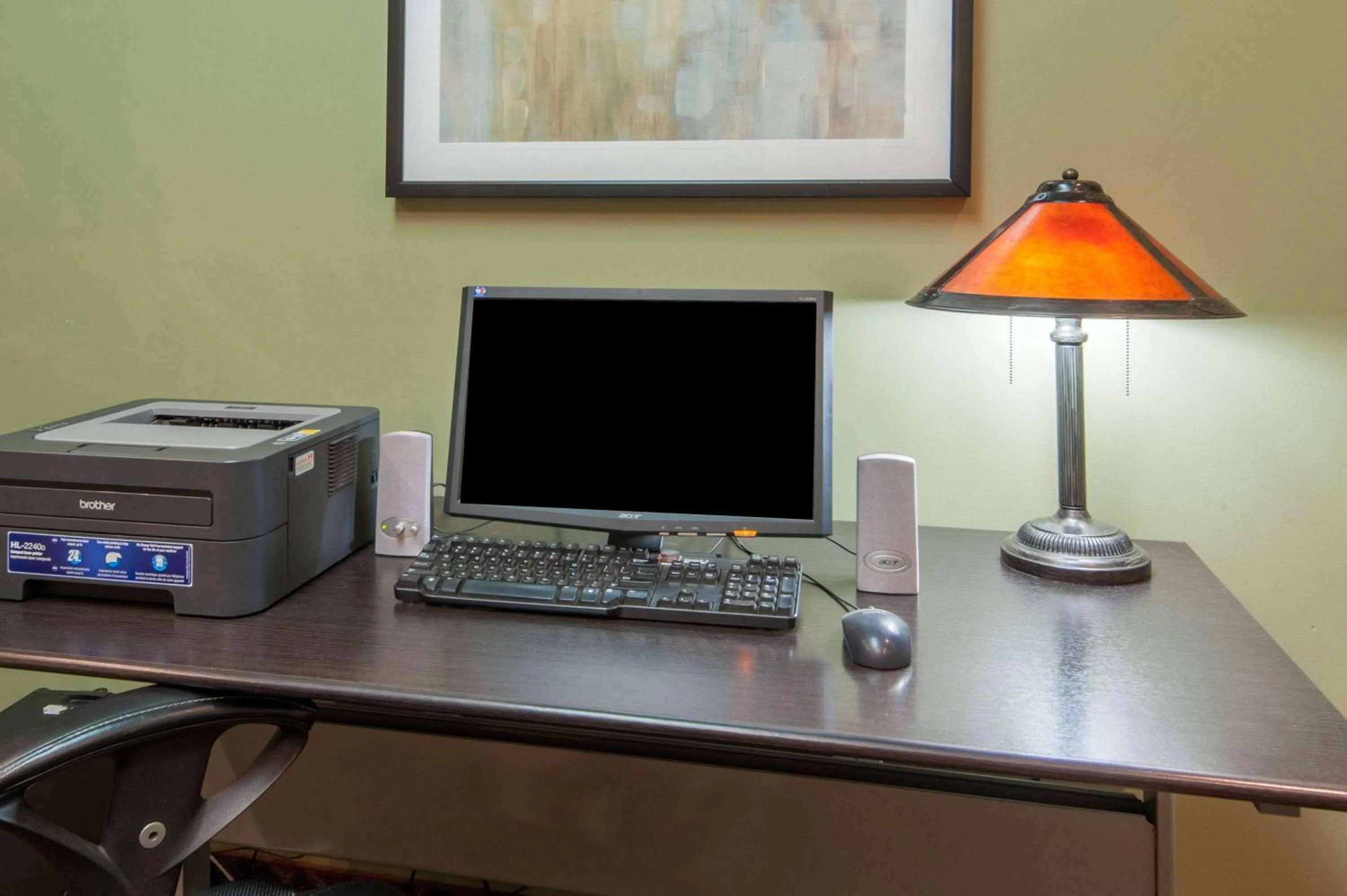 Business facilities in Super 8 by Wyndham Cochrane