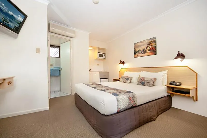 Bed in Ingenia Holidays Taigum