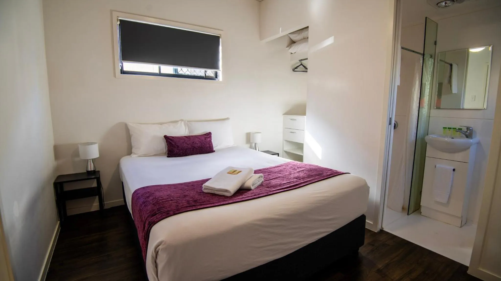 Bed in Ingenia Holidays Taigum