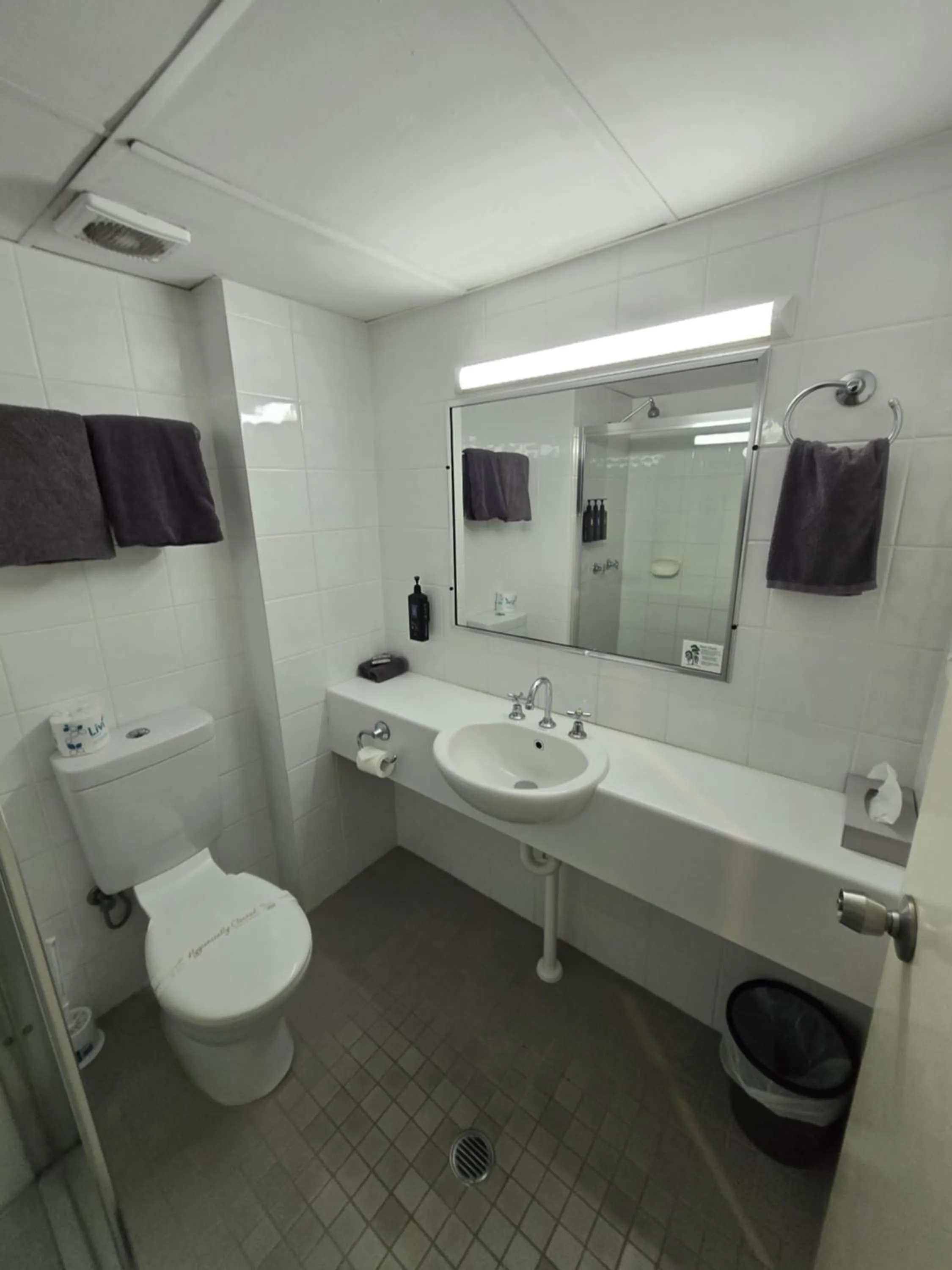 Charbonnier Motor Inn