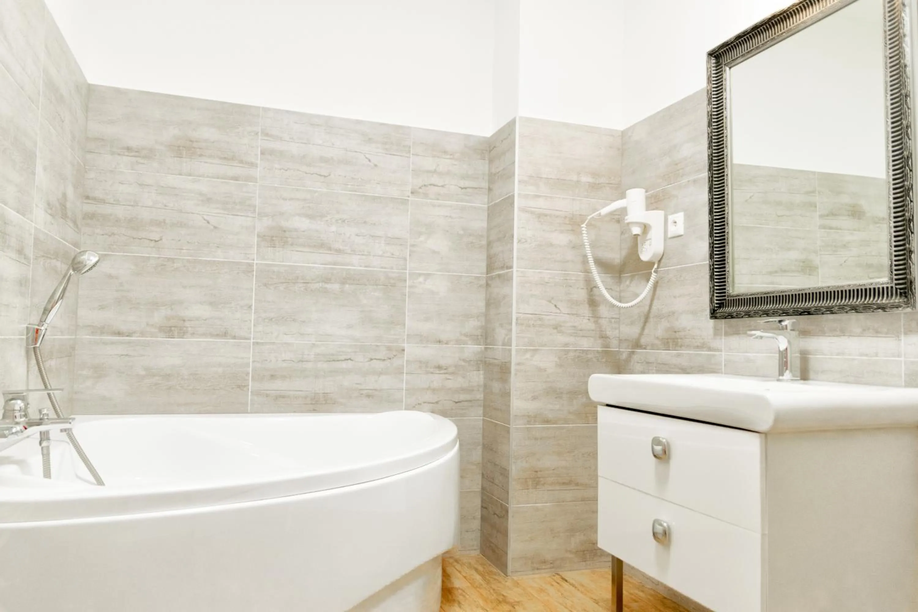 VILLA CENTRUM APARTMÁNY s RAŇAJKAMI A SAUNOU