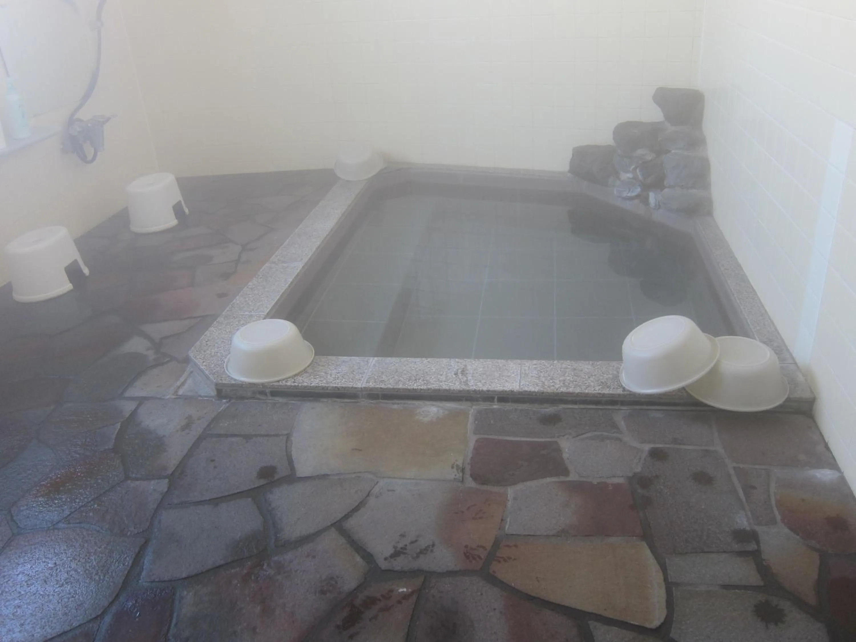 Hot Tub in Bamboo-Hill NozawaOnsen