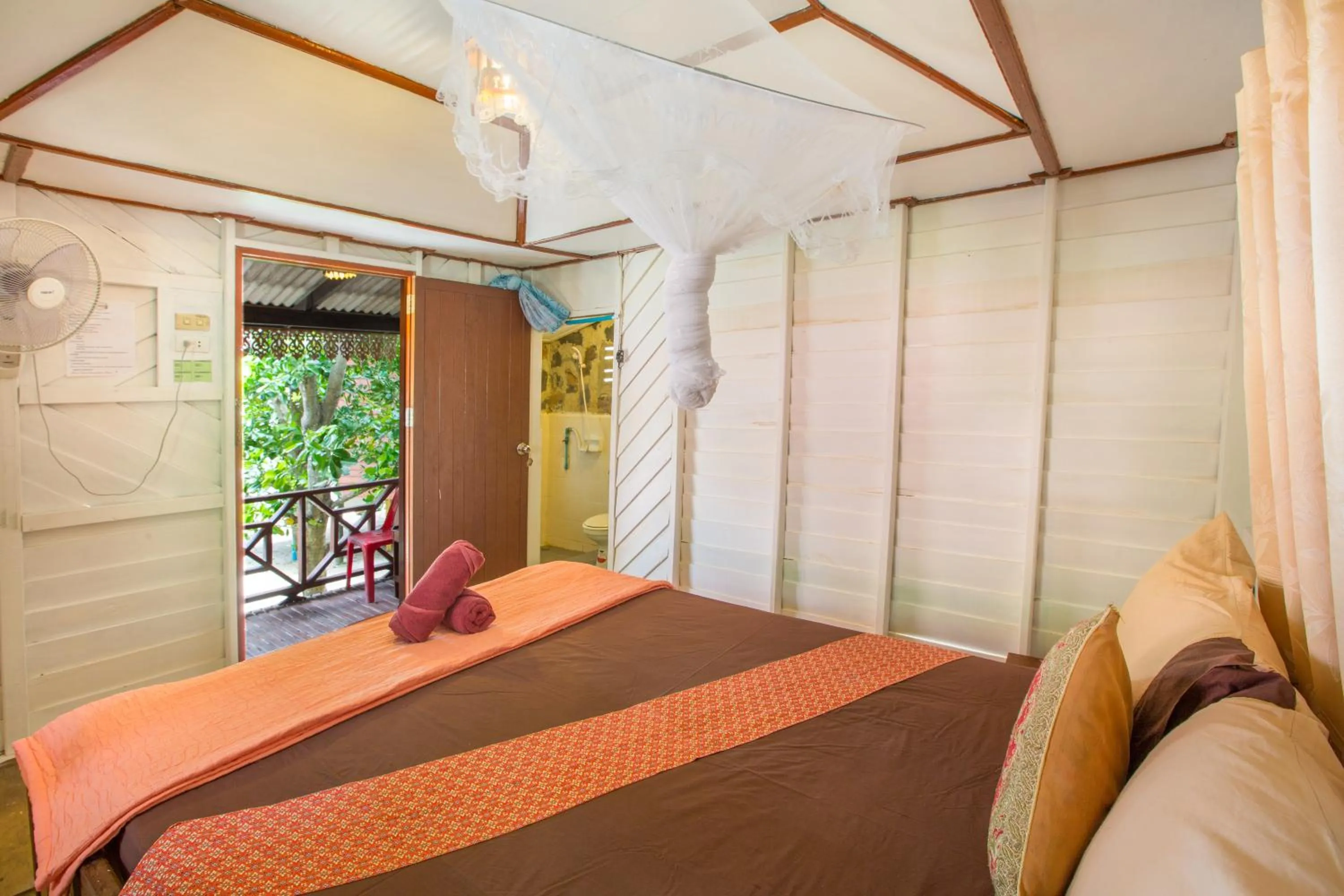 Decorative detail in Bottle Beach 1 Resort