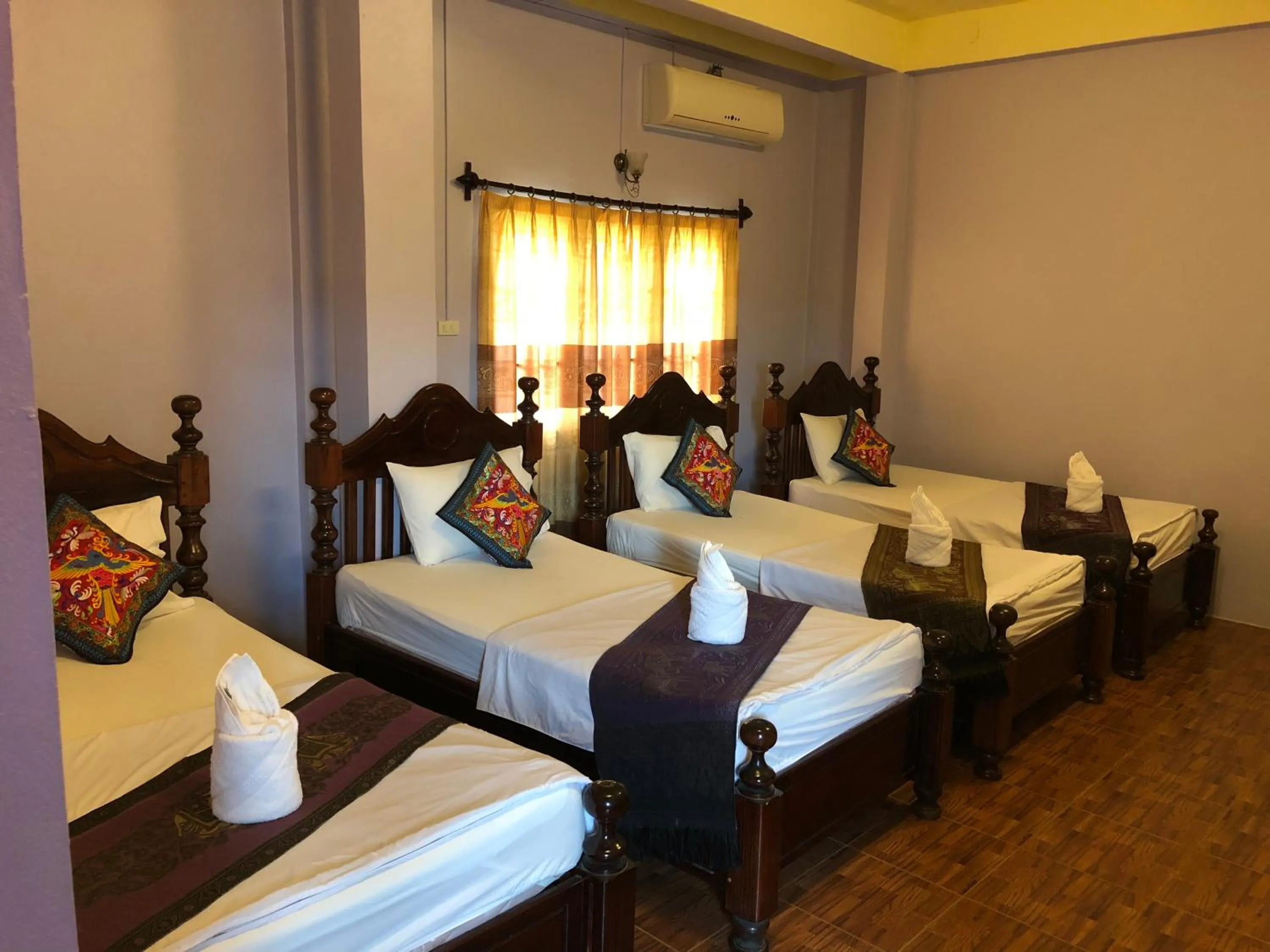 Bed in Soutjai Guesthouse & Restaurant