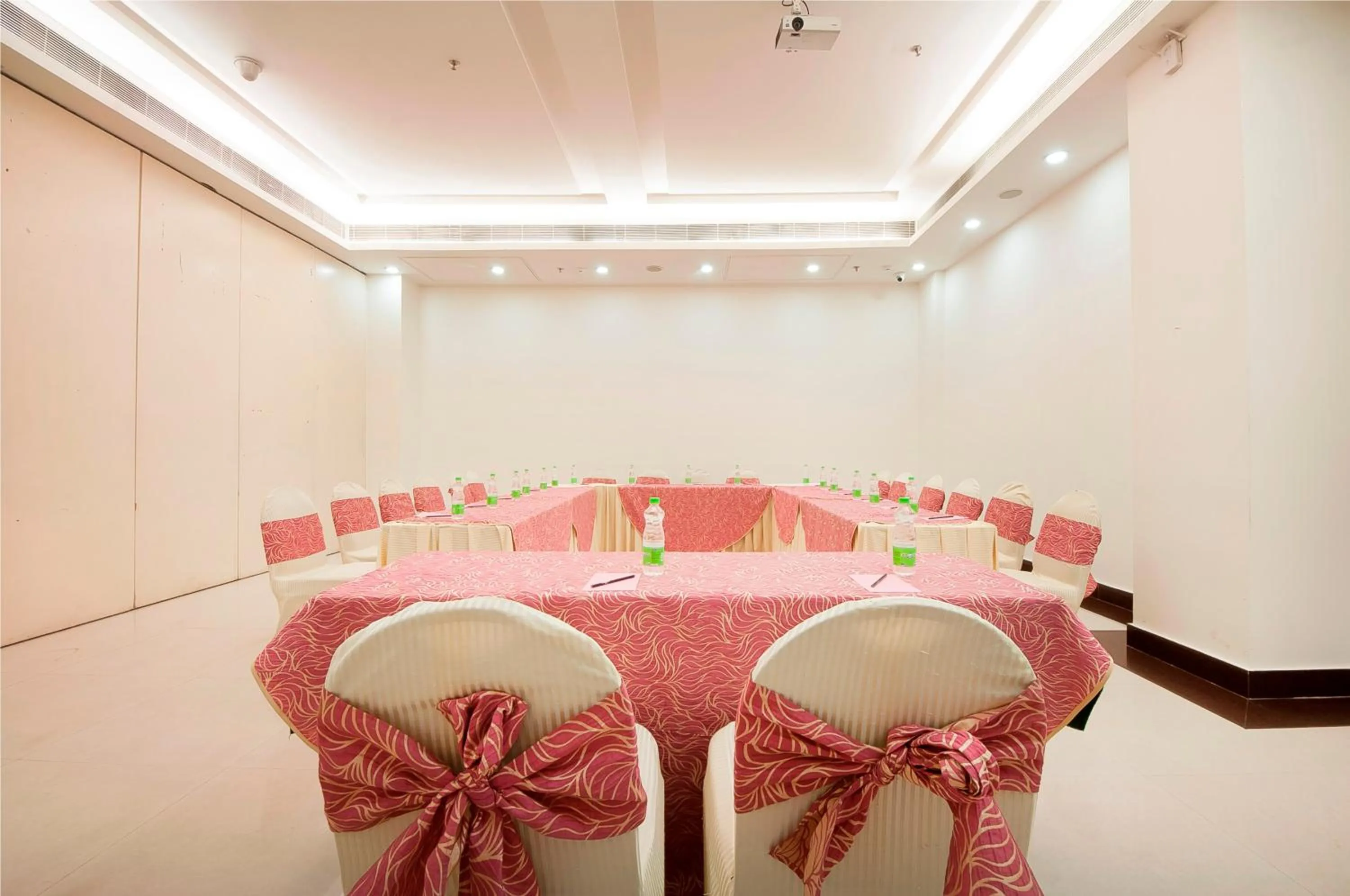 Meeting/conference room in Hotel Regent Grand