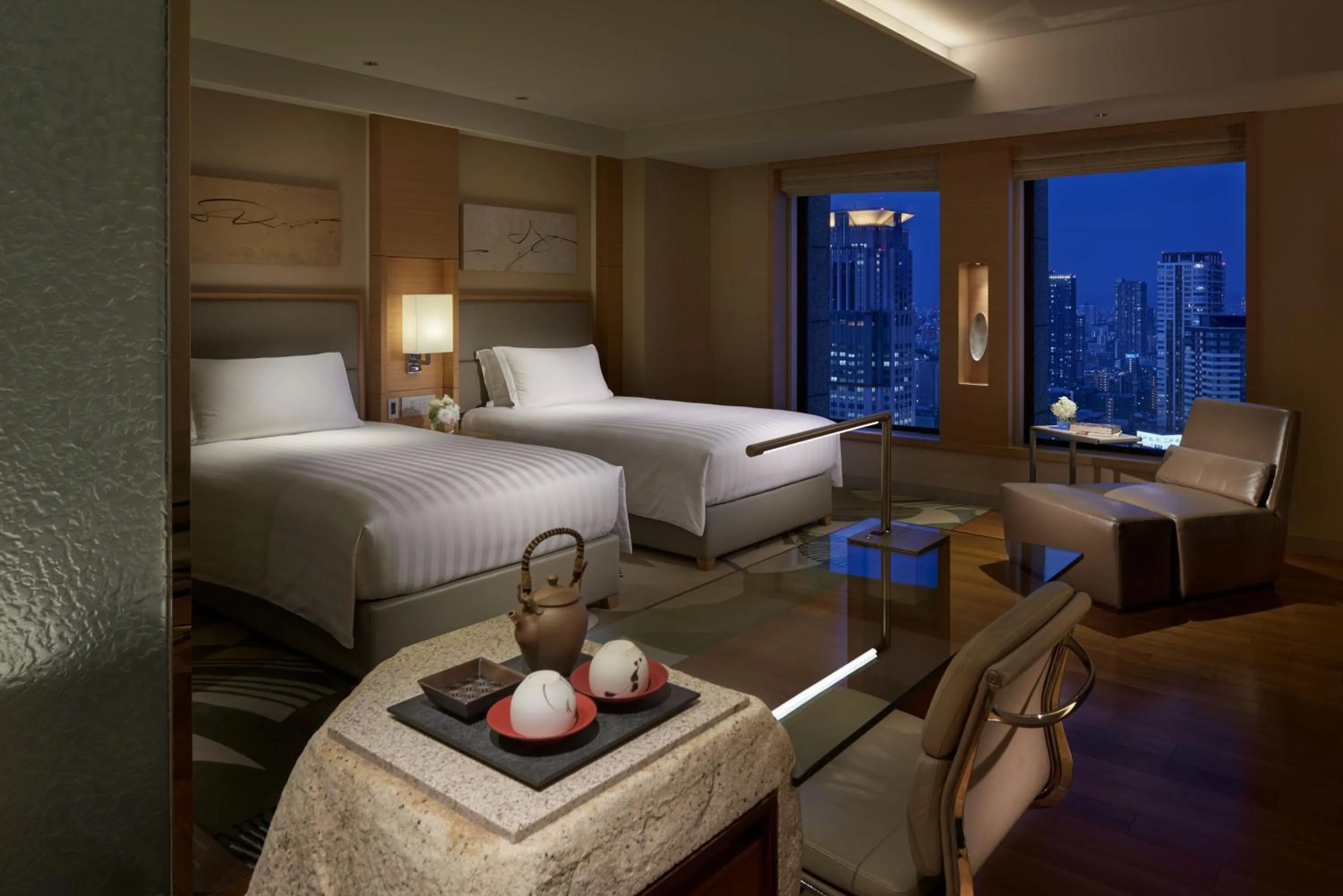 Photo of the whole room, Bed in InterContinental Hotel Osaka by IHG