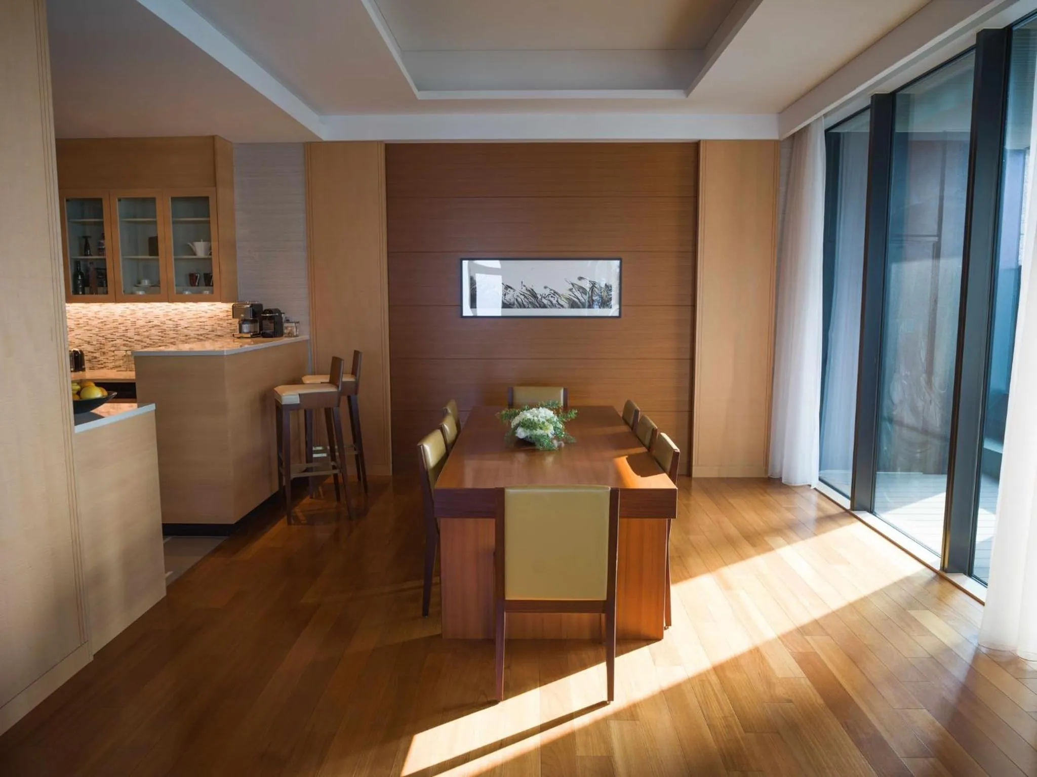Photo of the whole room in InterContinental Hotel Osaka by IHG