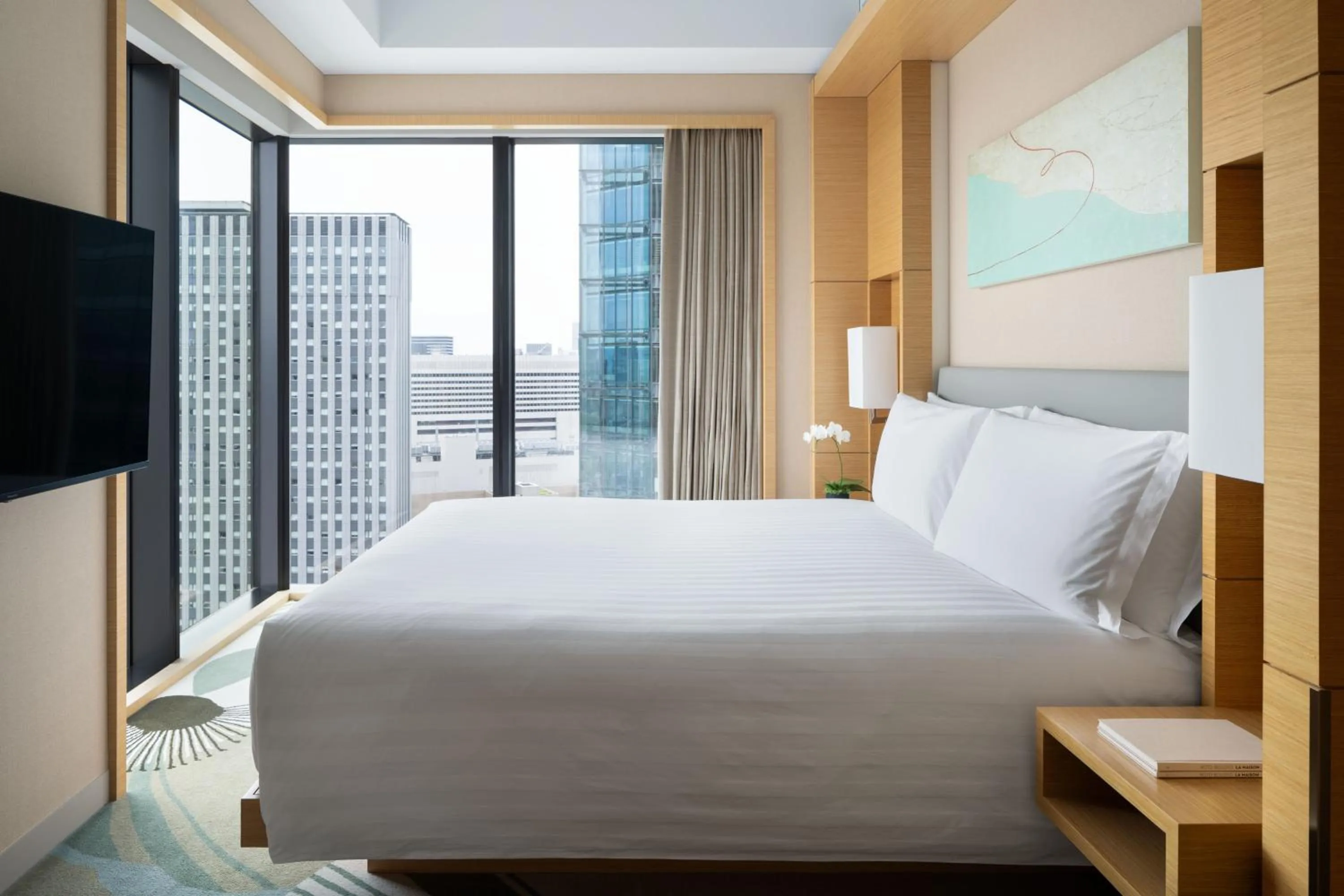 Photo of the whole room, Bed in InterContinental Hotel Osaka by IHG
