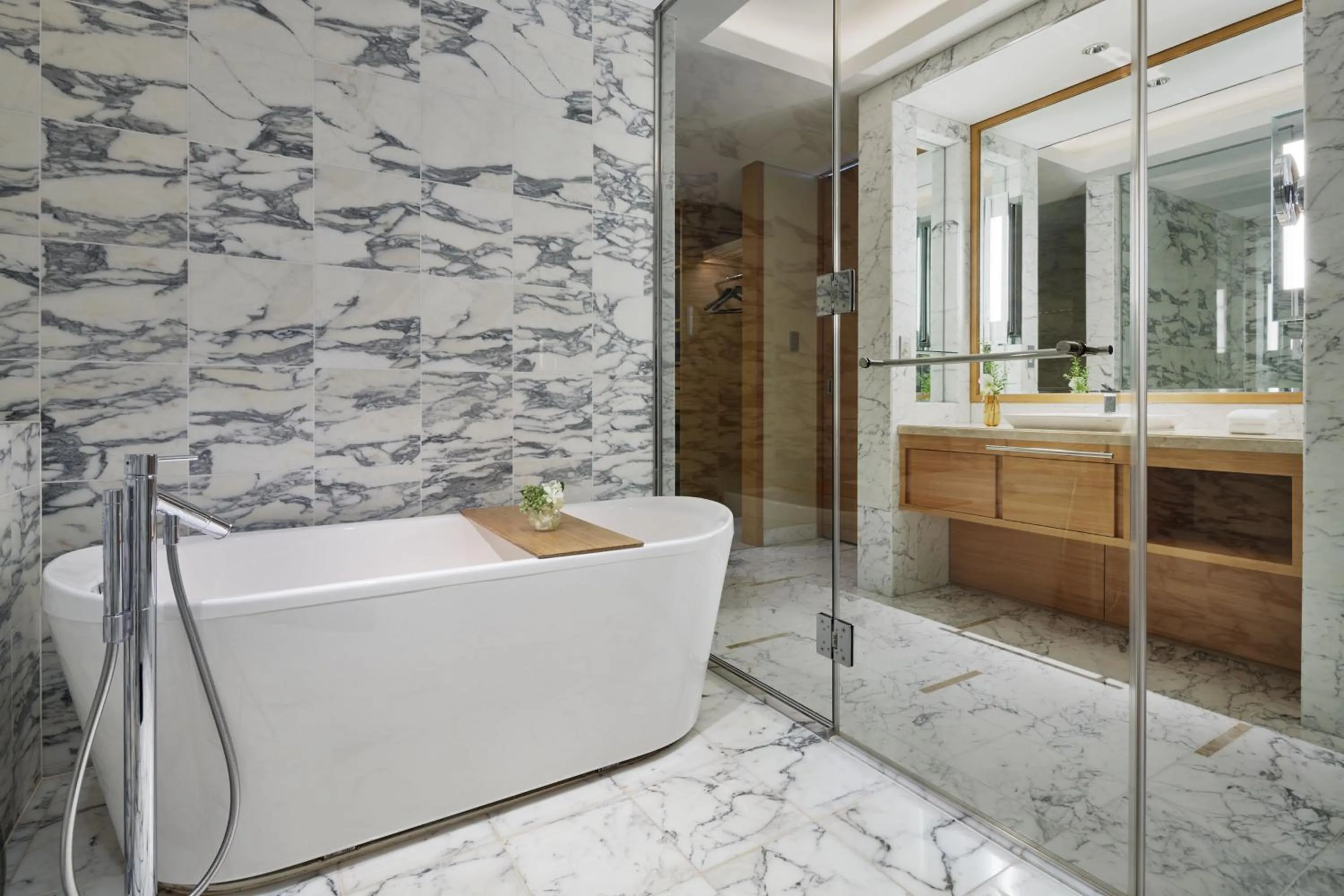 Shower in InterContinental Hotel Osaka by IHG