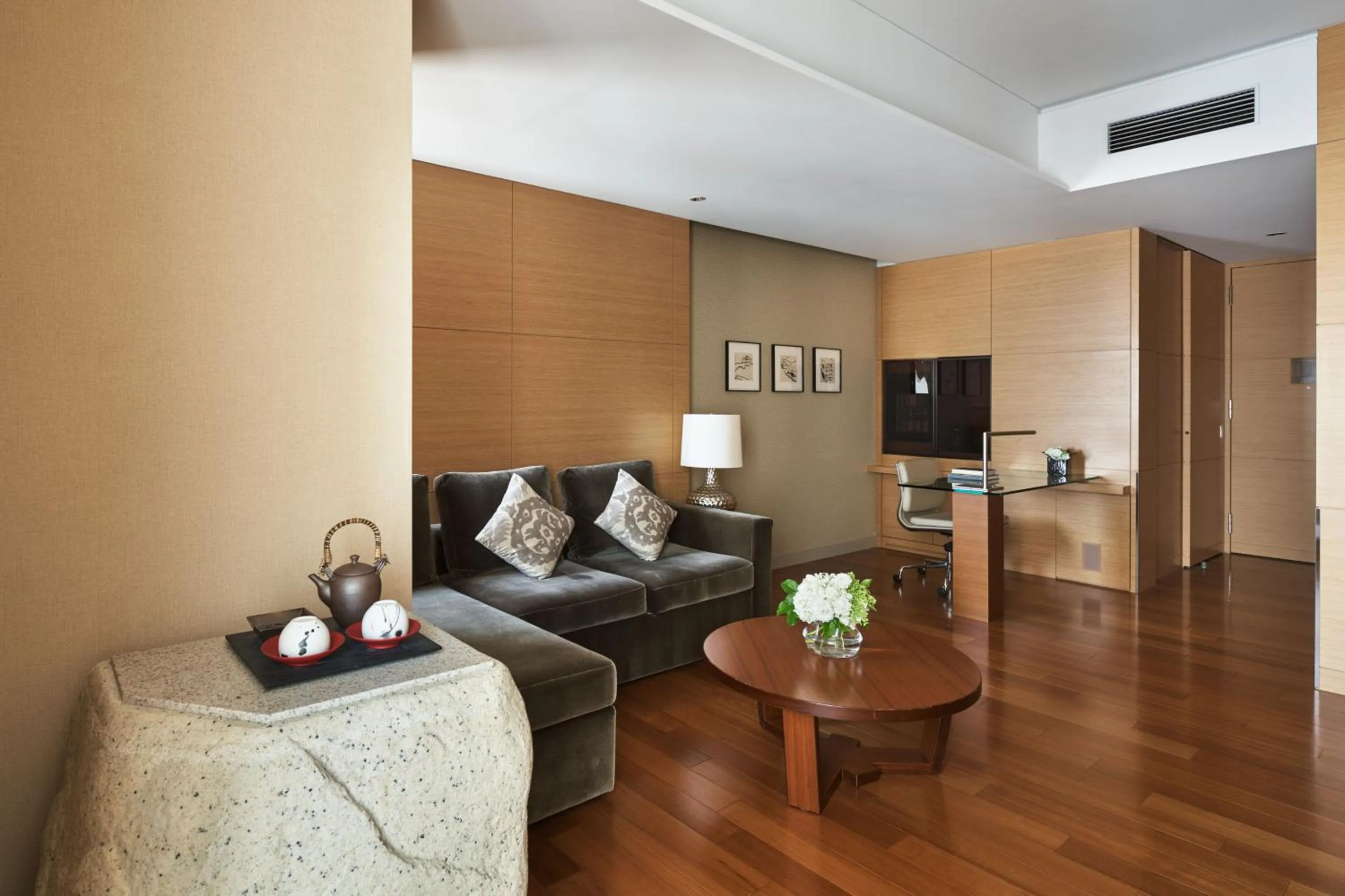 Living room in InterContinental Hotel Osaka by IHG