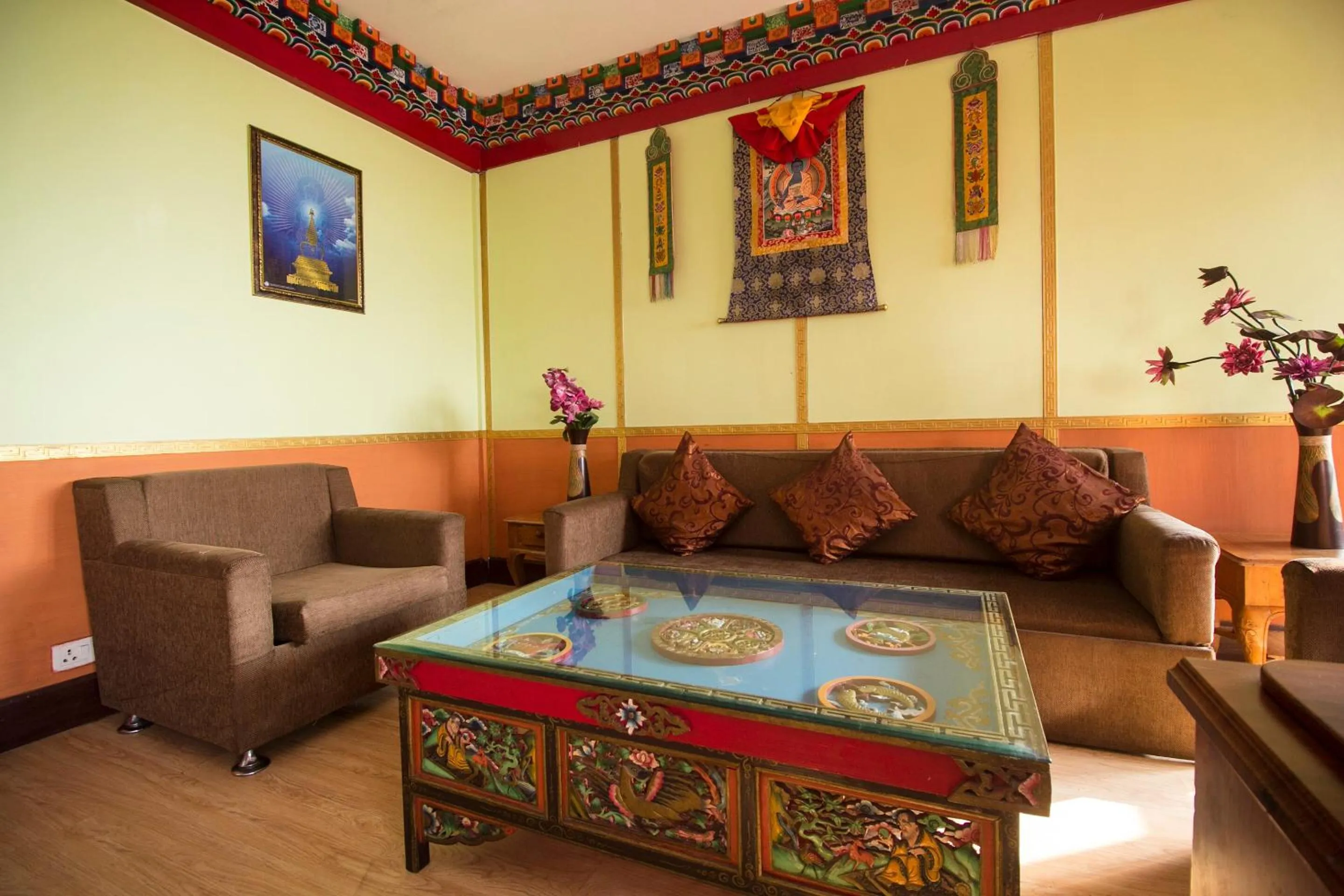 Seating area in hotel Seven Seventeen