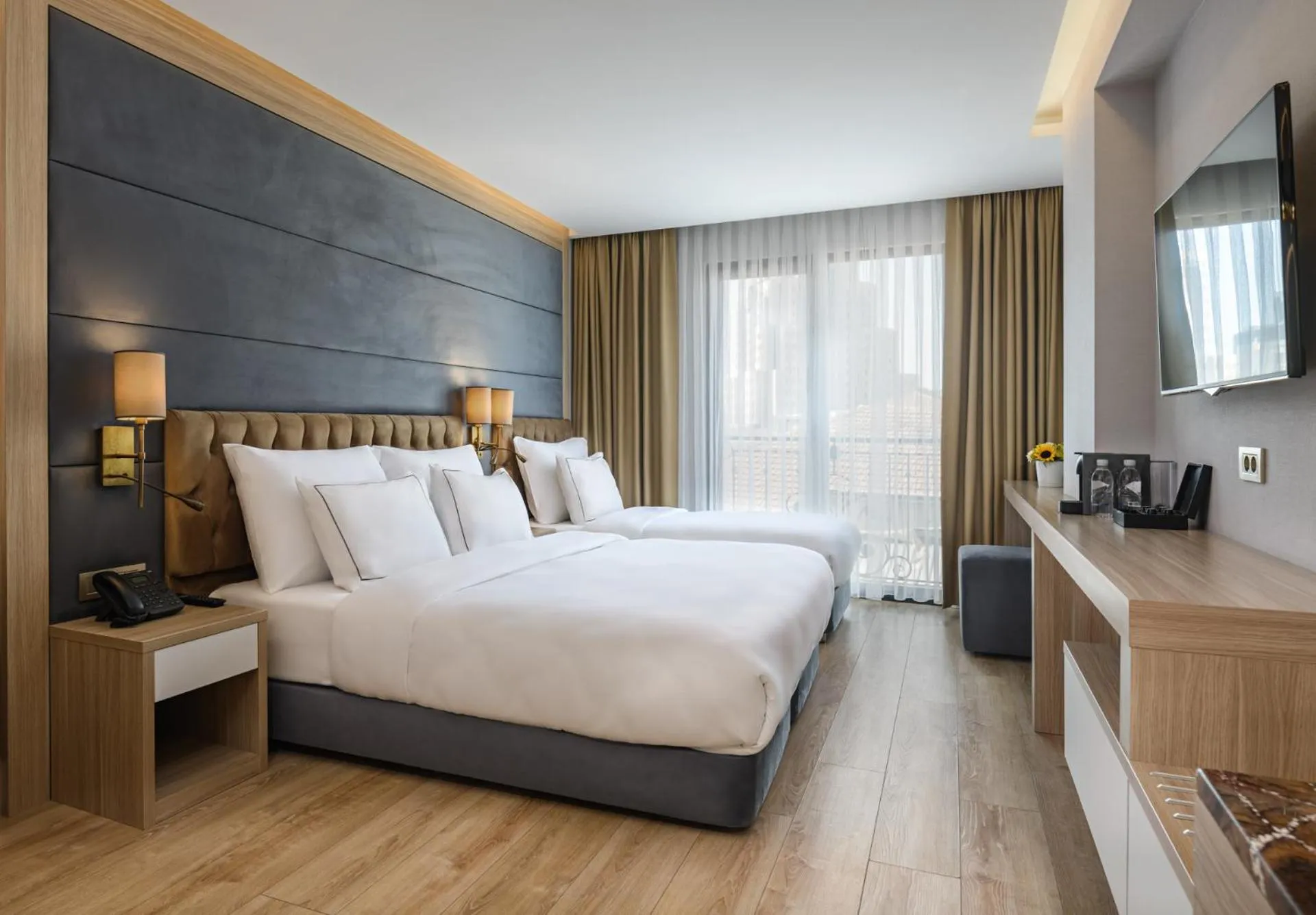 Bed in Gleam Bomonti Hotel