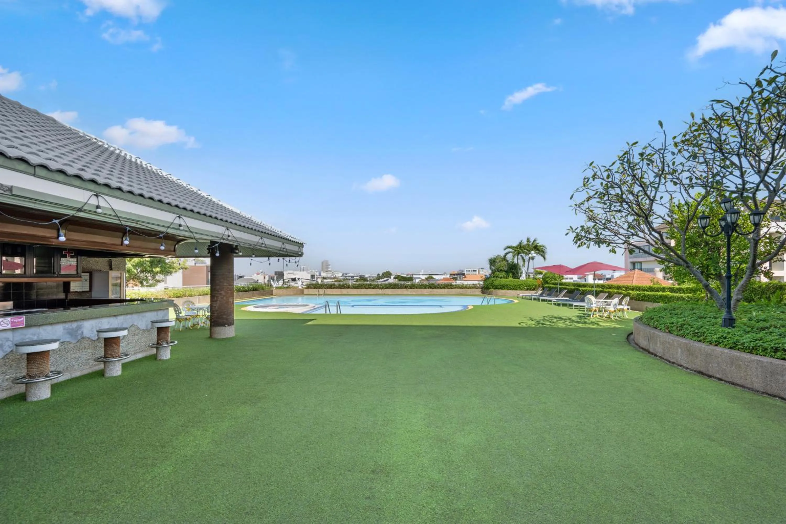Pool view in Town in Town Hotel Bangkok