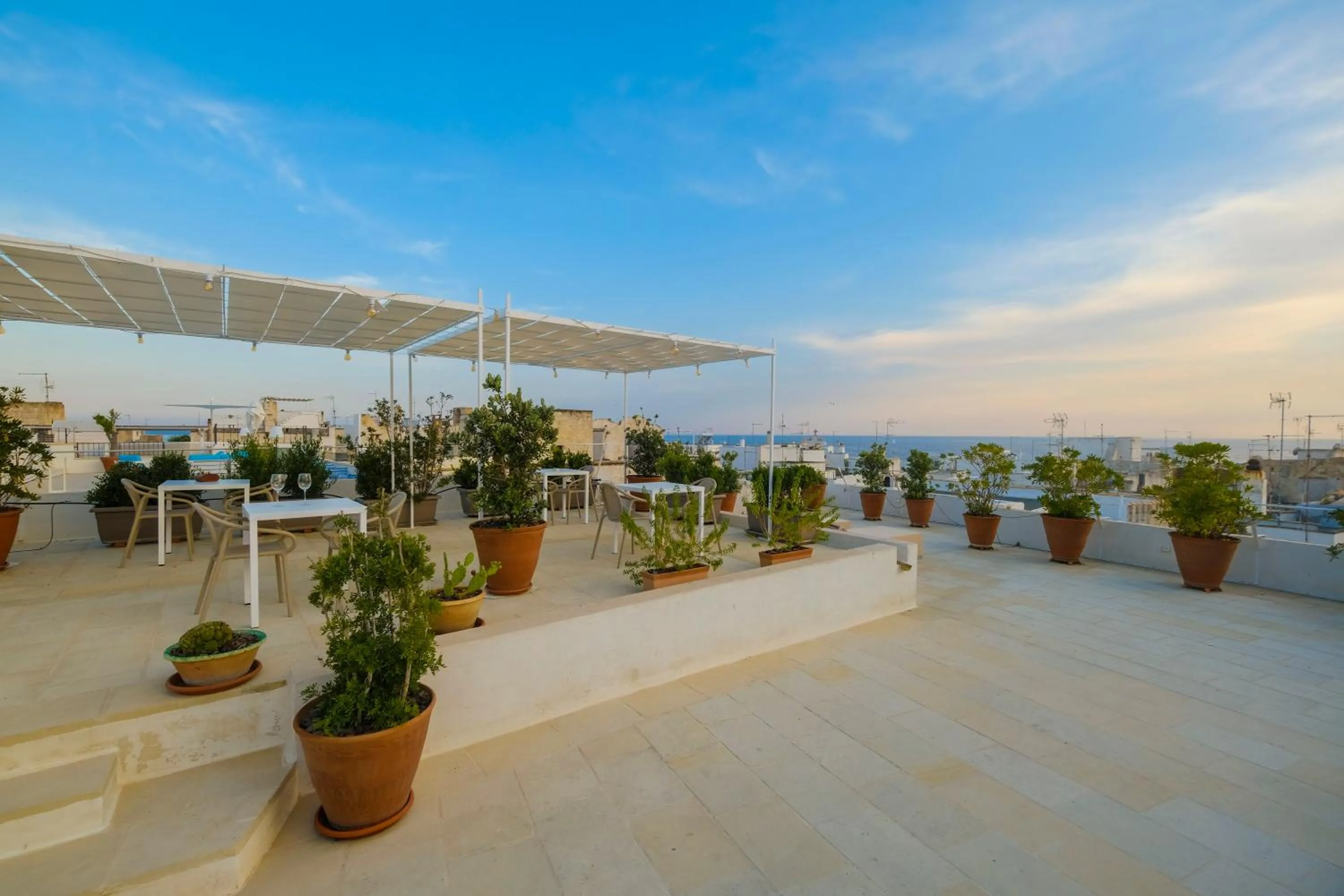 Patio in Pascaraymondo Suite Palace