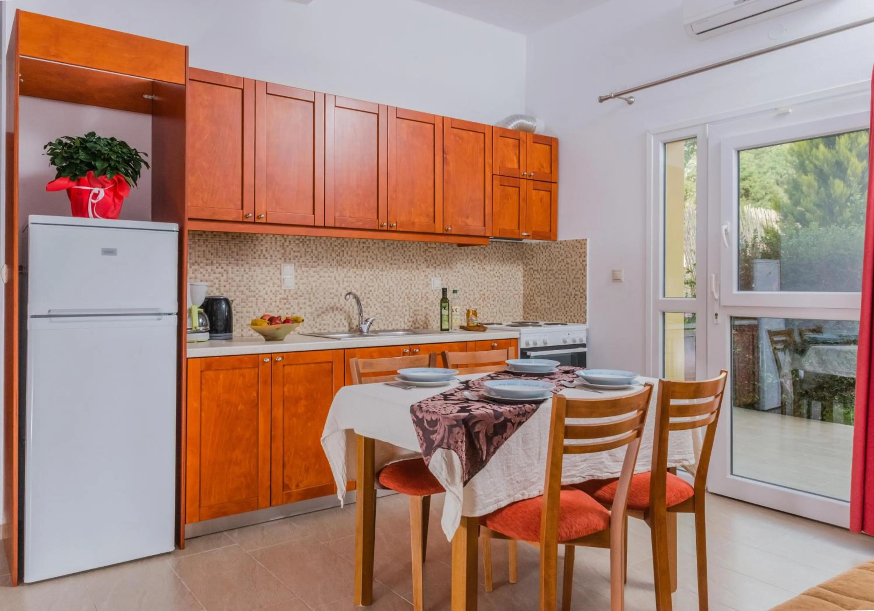 Kitchen or kitchenette in Arsinoi Studios and Apartments