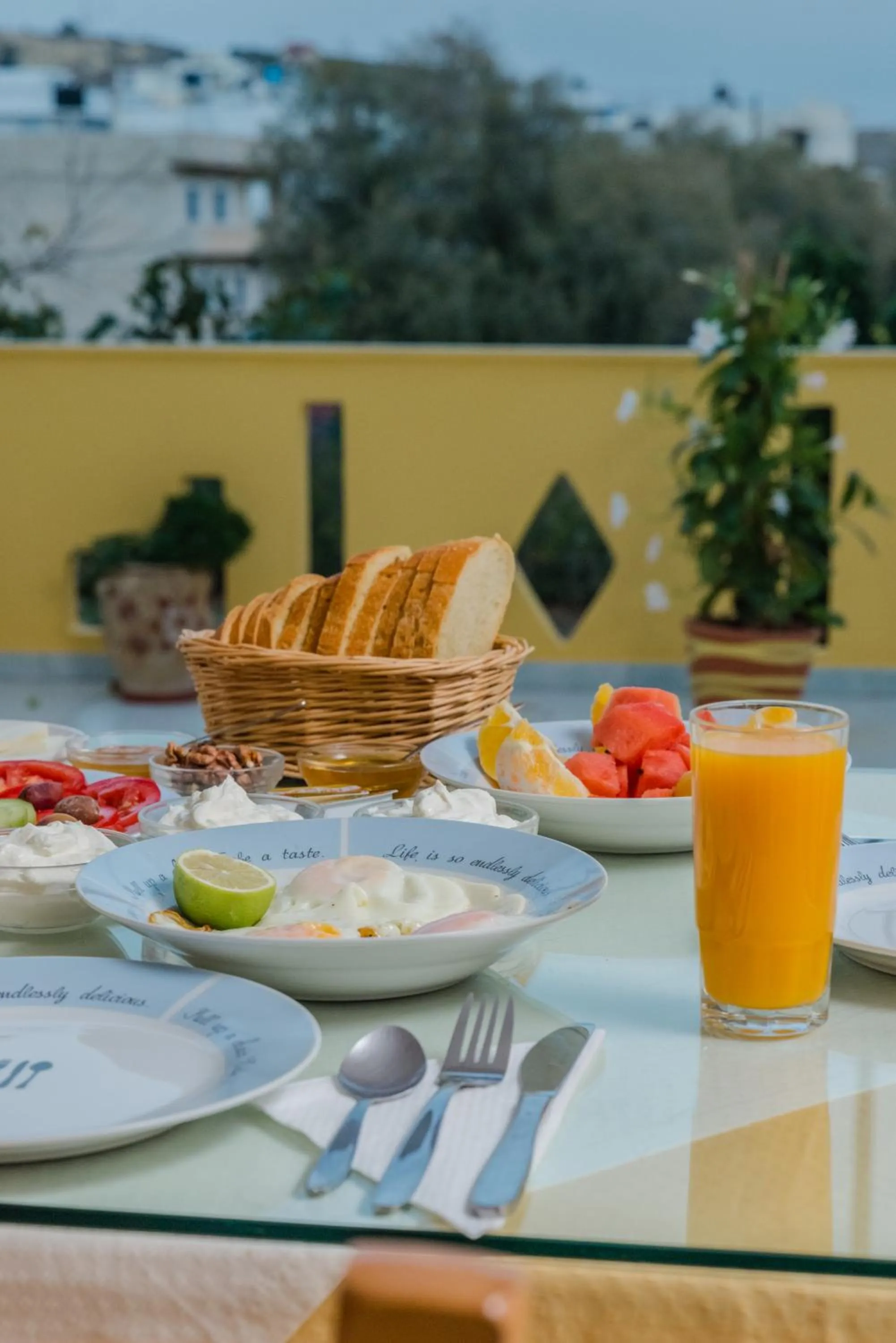 Breakfast in Arsinoi Studios and Apartments