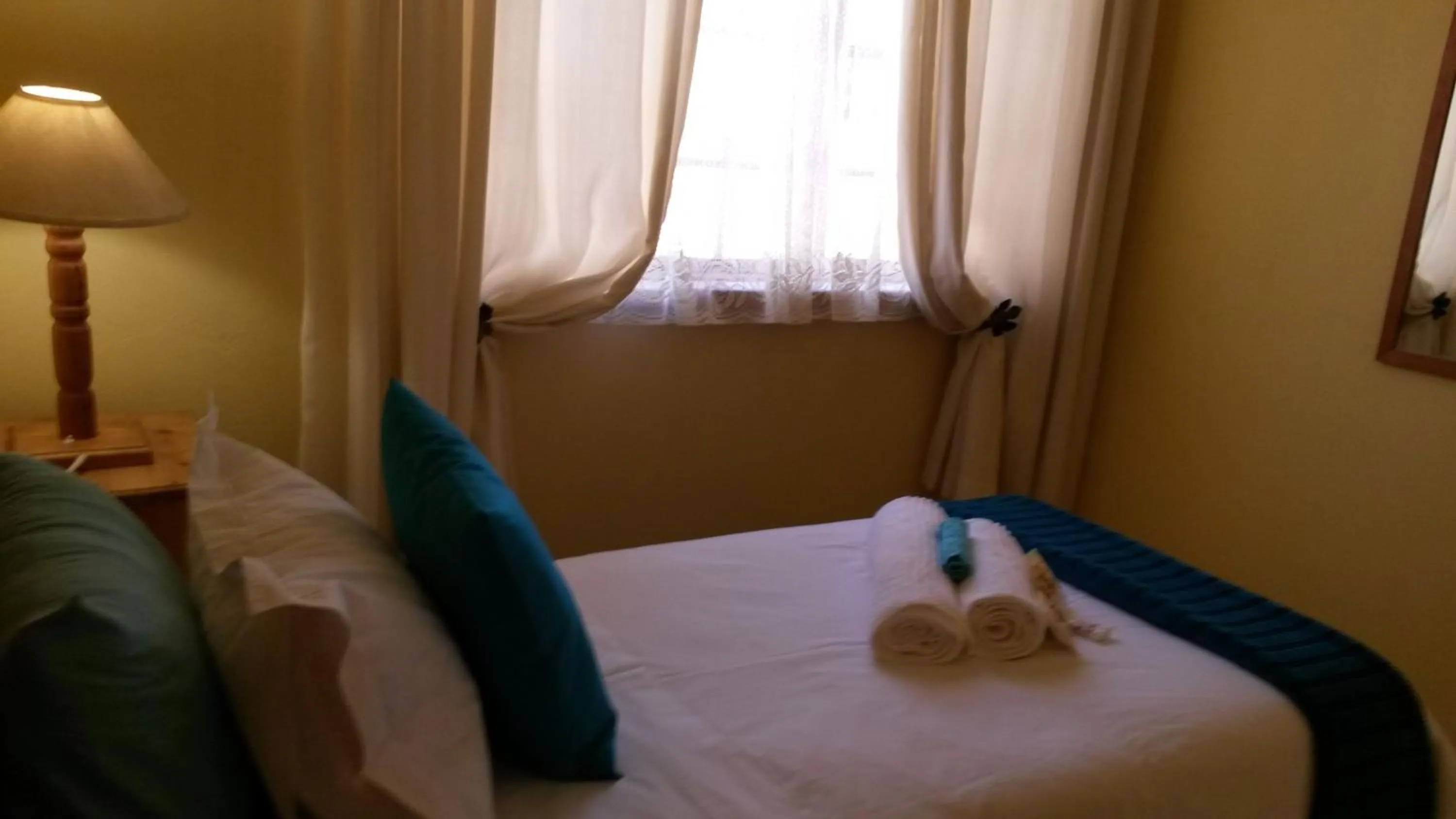 Day, Bed in The Old Mill Hotel