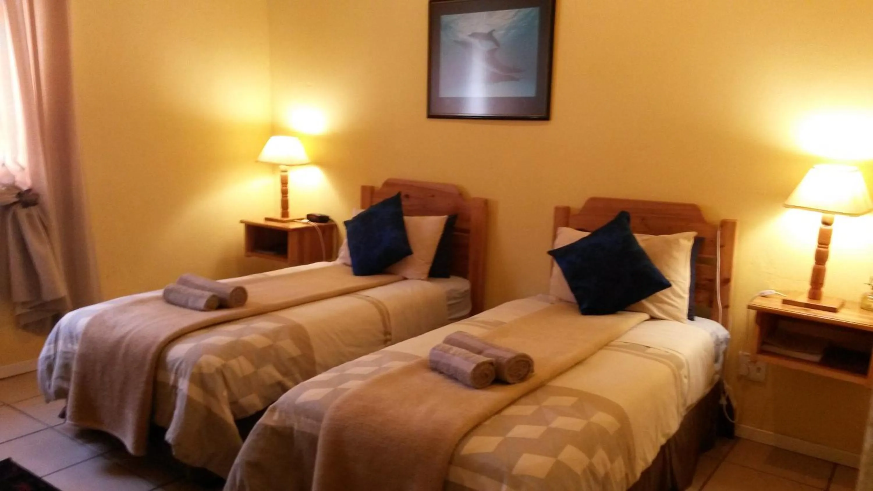 Day, Bed in The Old Mill Hotel