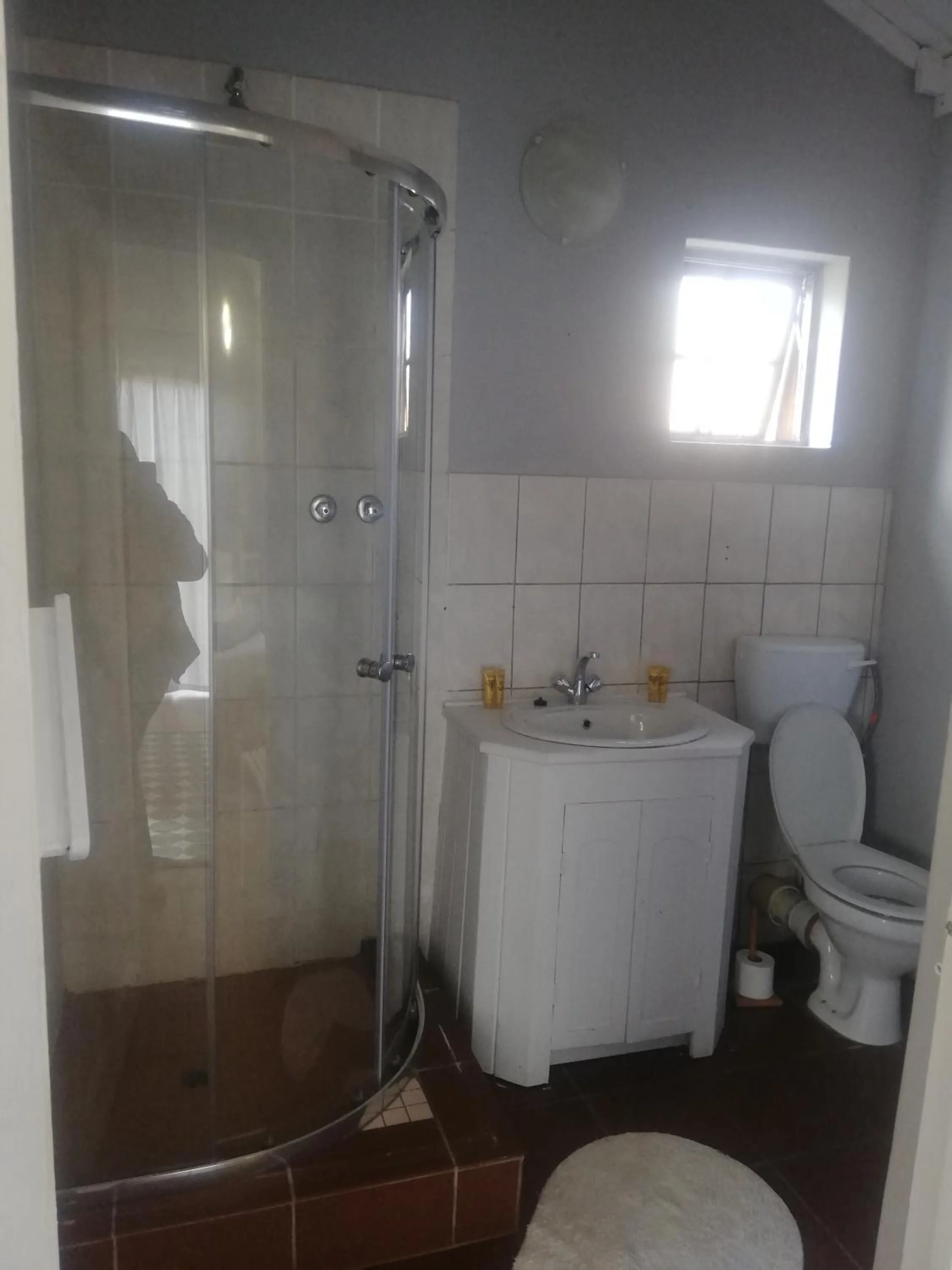 Bathroom in The Old Mill Hotel