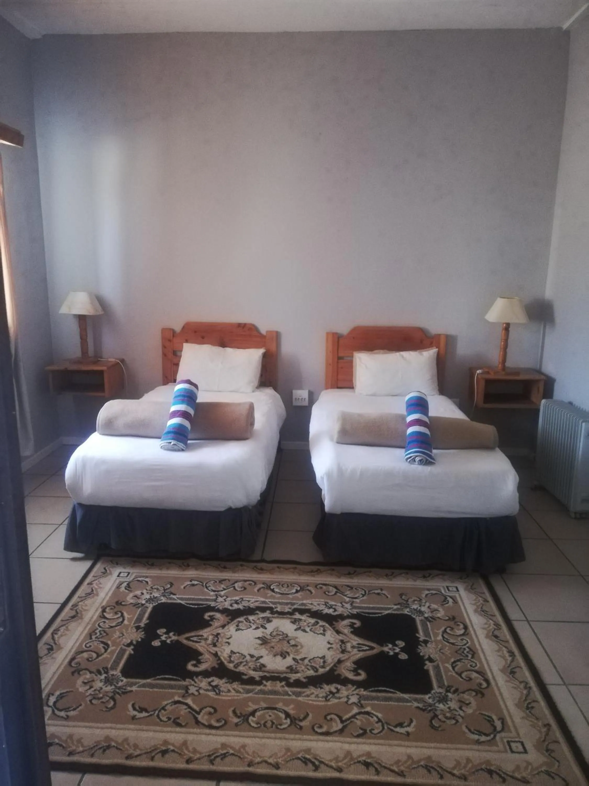 Bedroom, Bed in The Old Mill Hotel