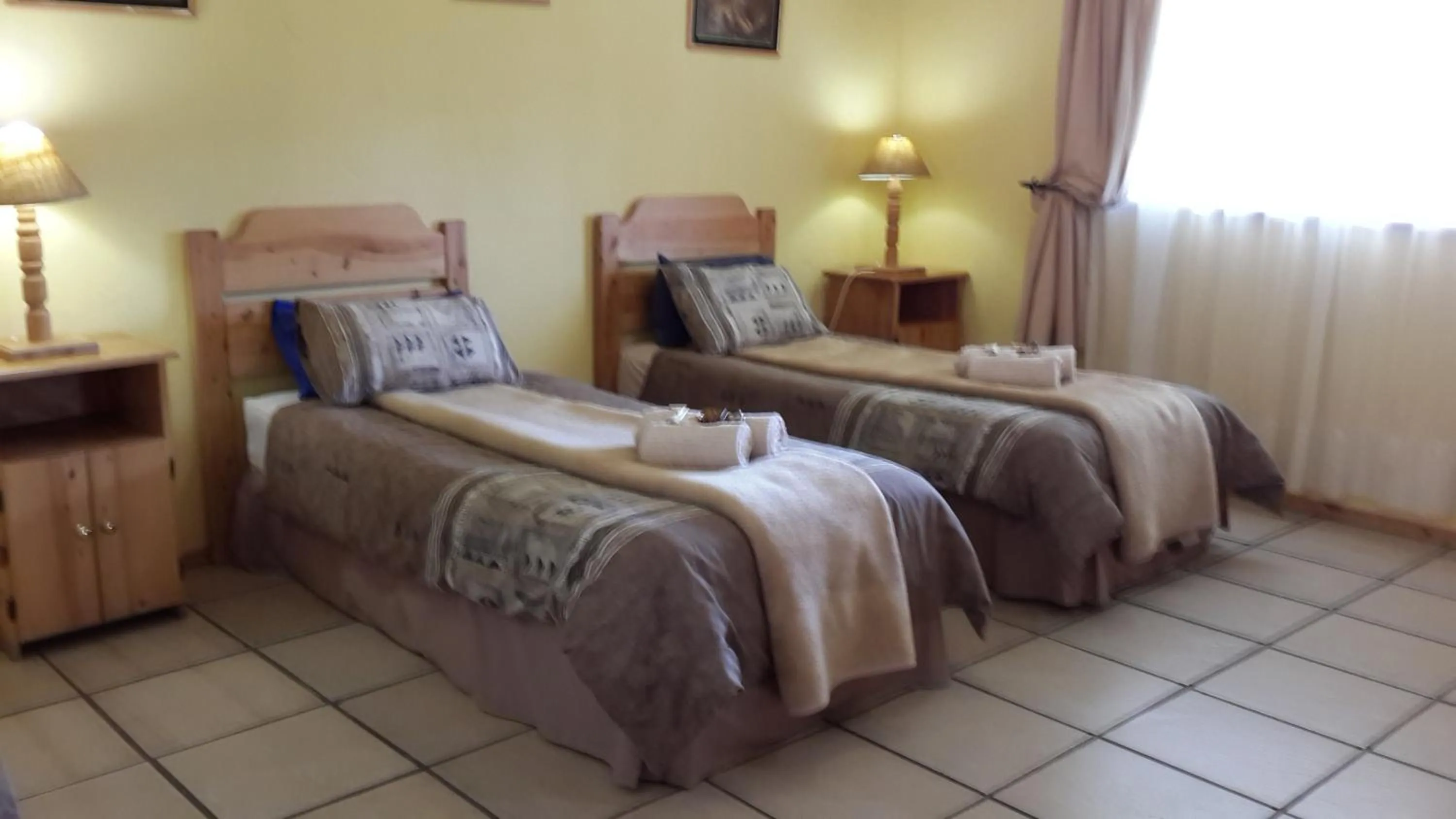 Day, Bed in The Old Mill Hotel