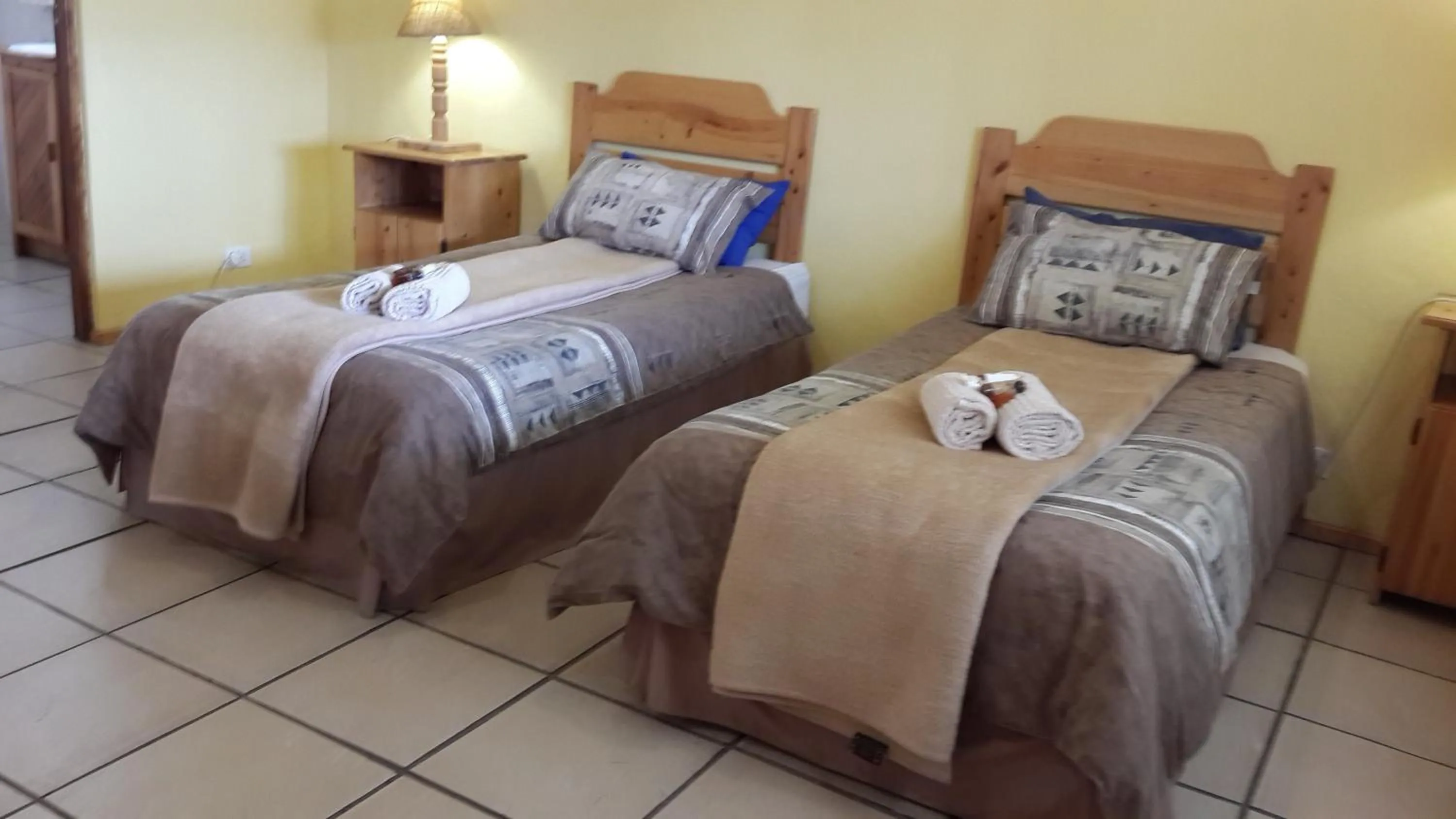 Day, Bed in The Old Mill Hotel