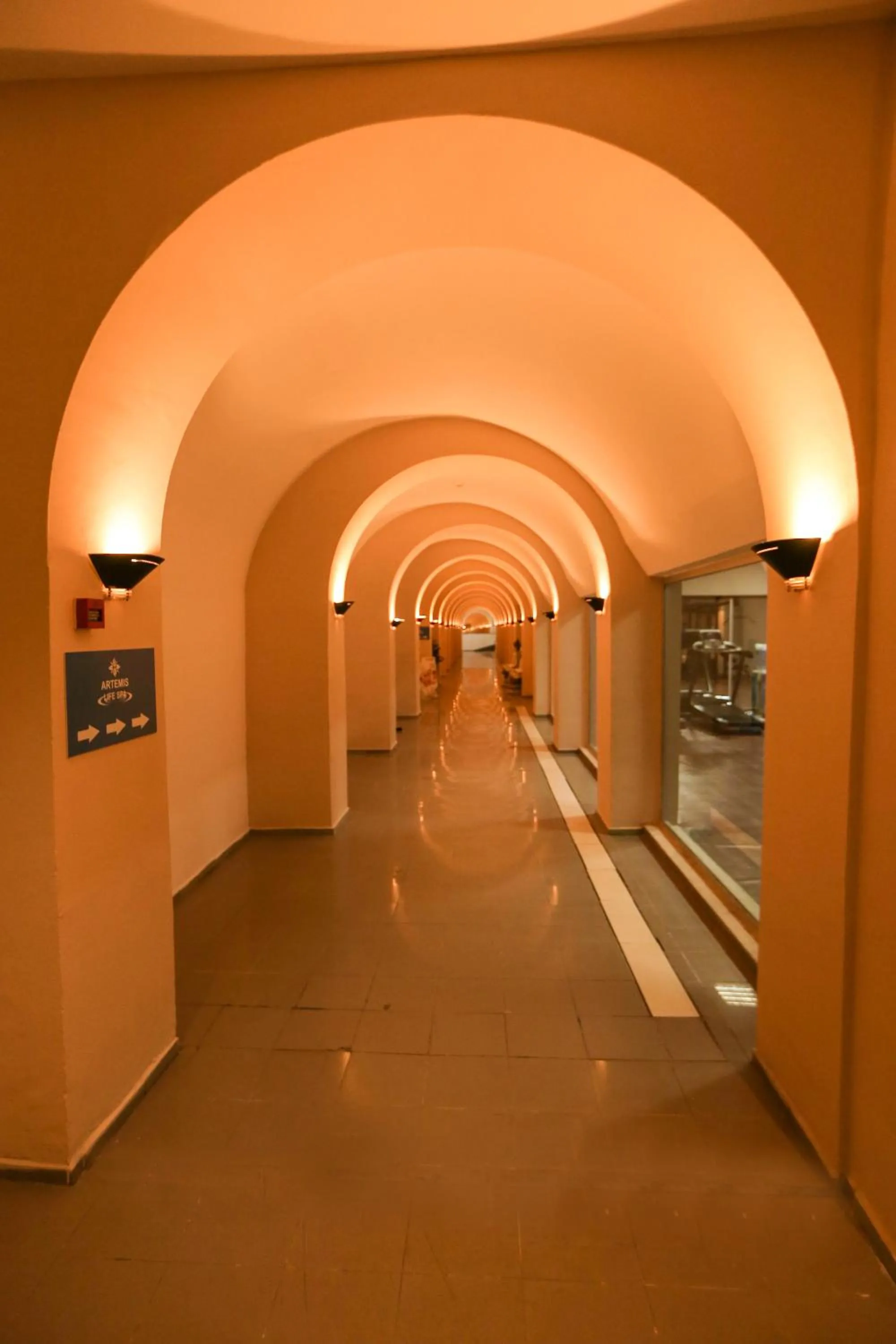Sauna in Fortezza Beach Resort
